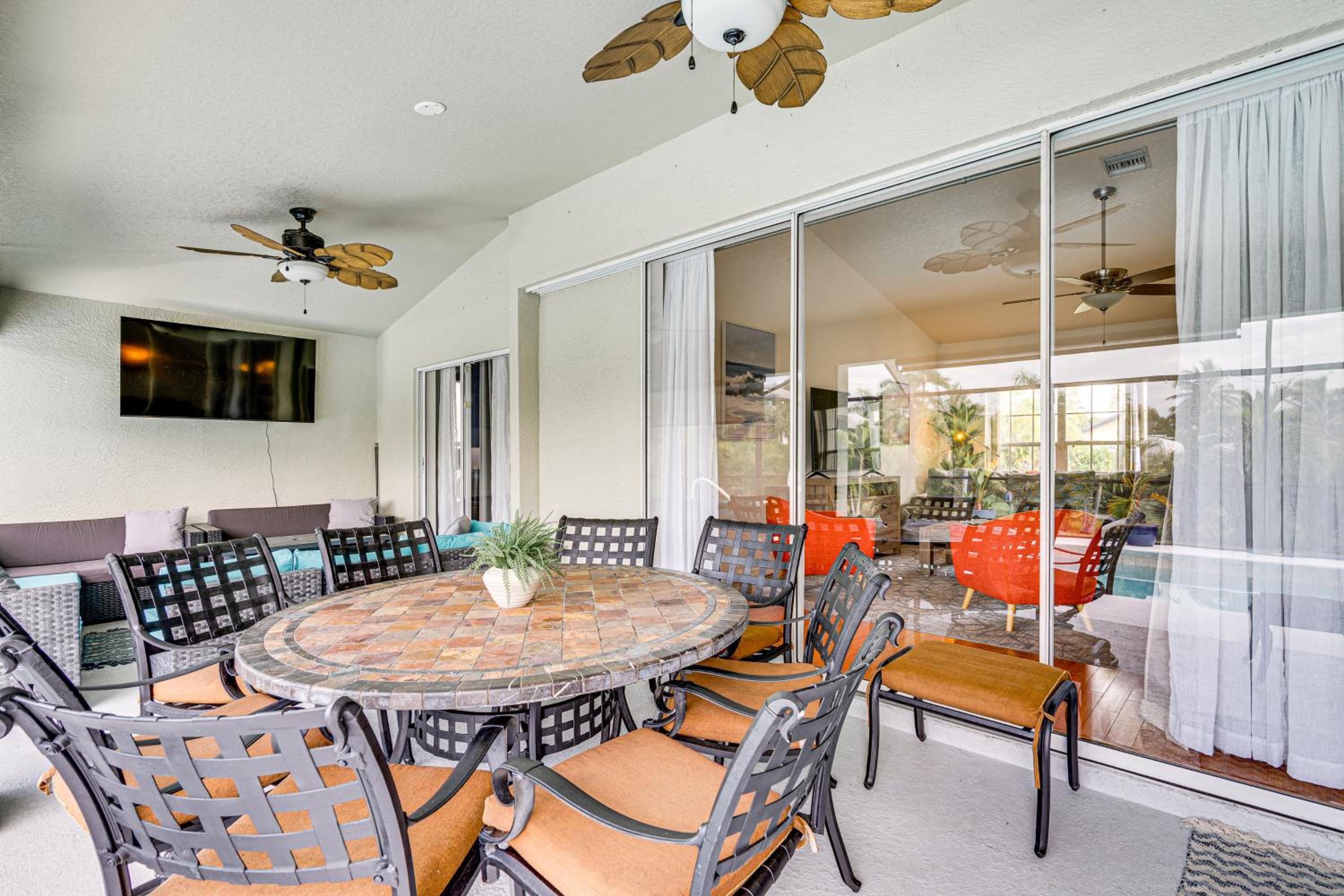 Poolside Lounge and Game Area Cape Coral Retreat