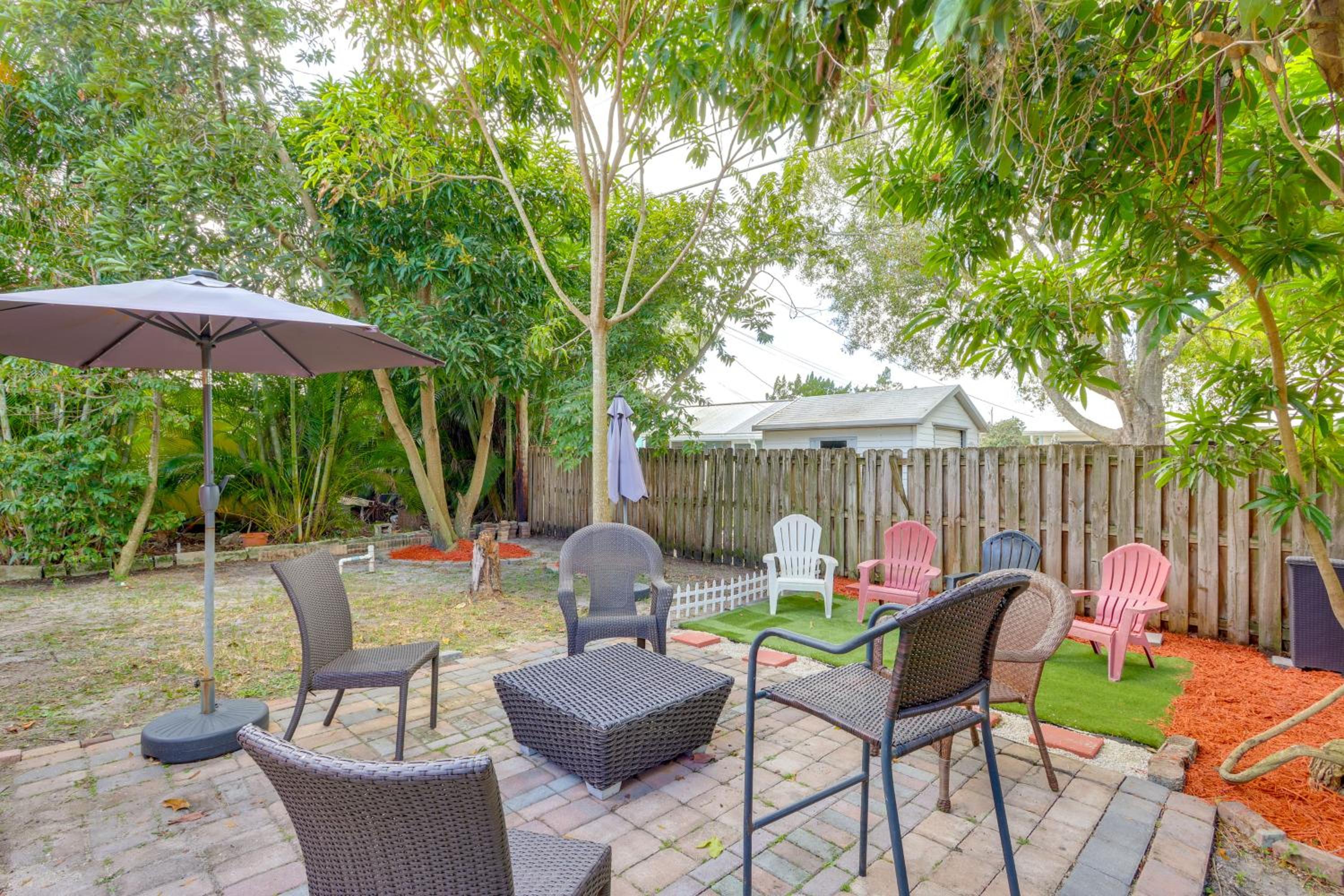 Private Backyard! Single-Level Port St Lucie Home