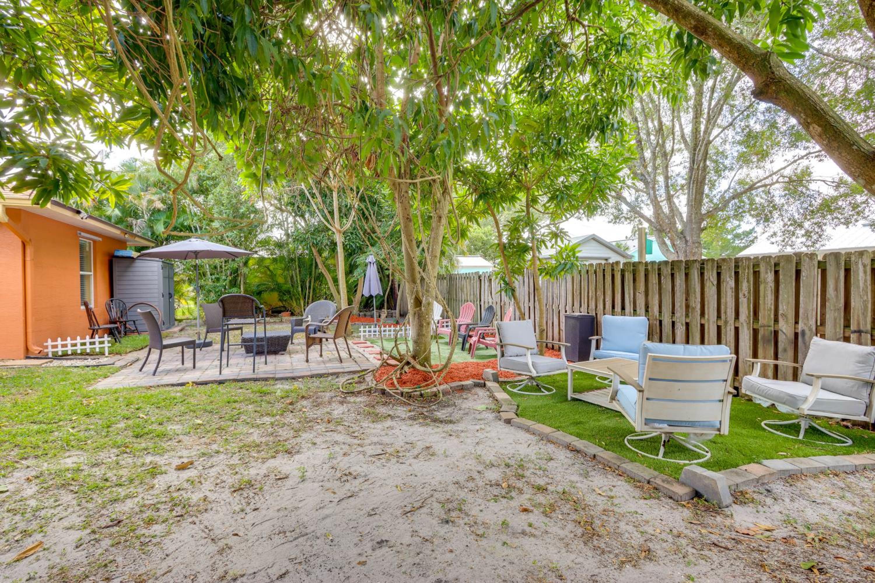 Private Backyard! Single-Level Port St Lucie Home
