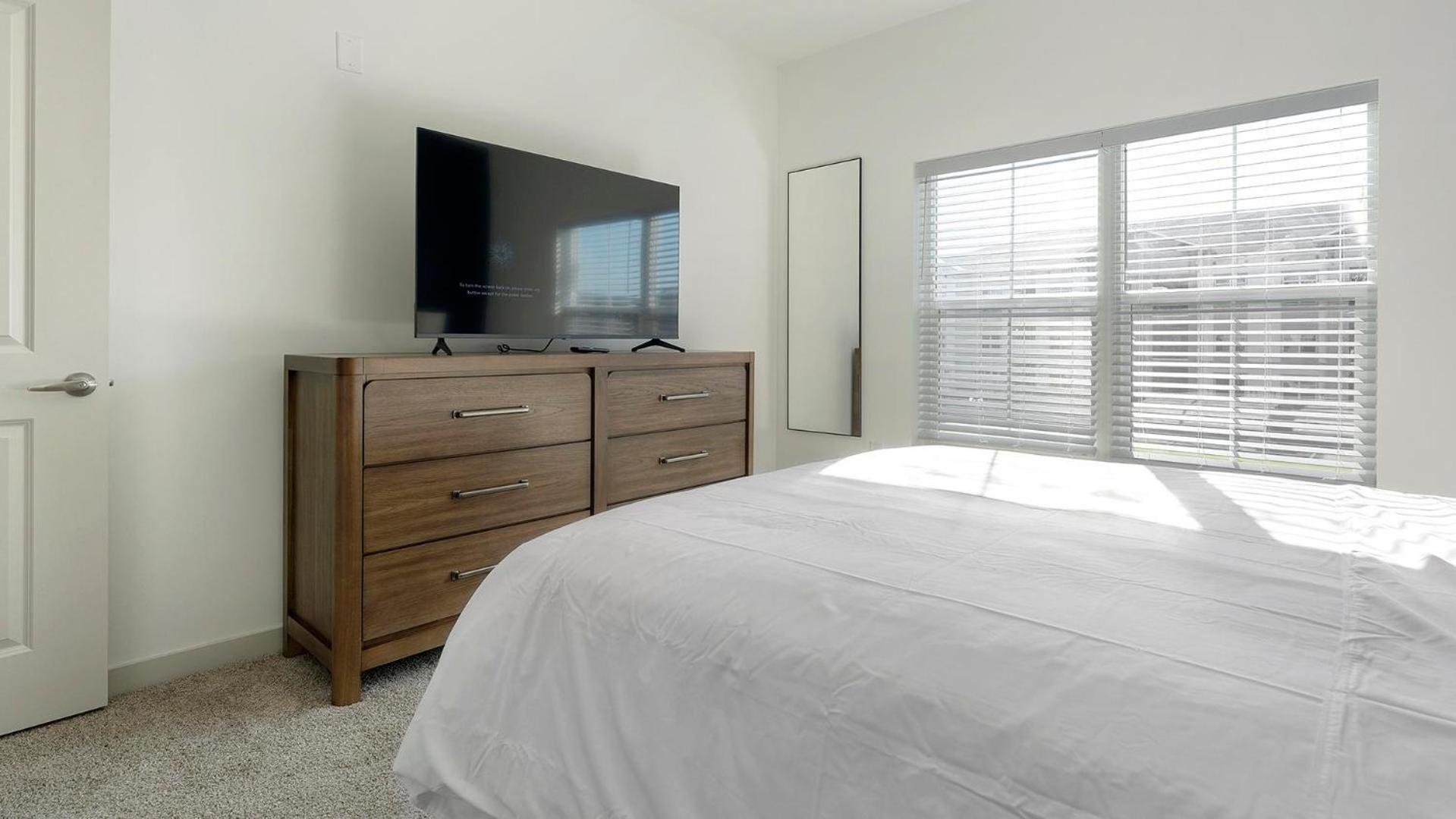 Landing Modern 1BD Game Room Pool