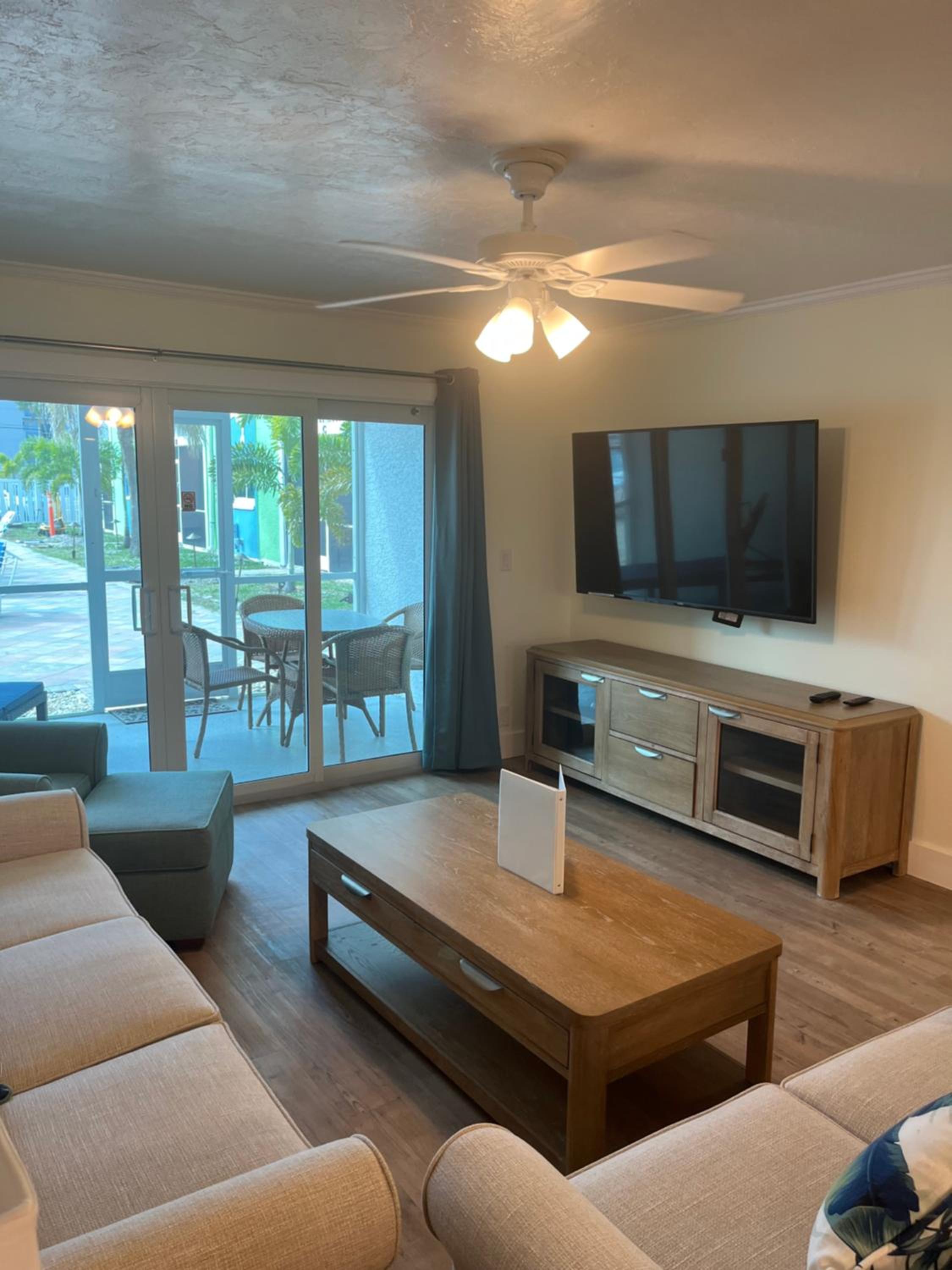Tropical Sands Resort