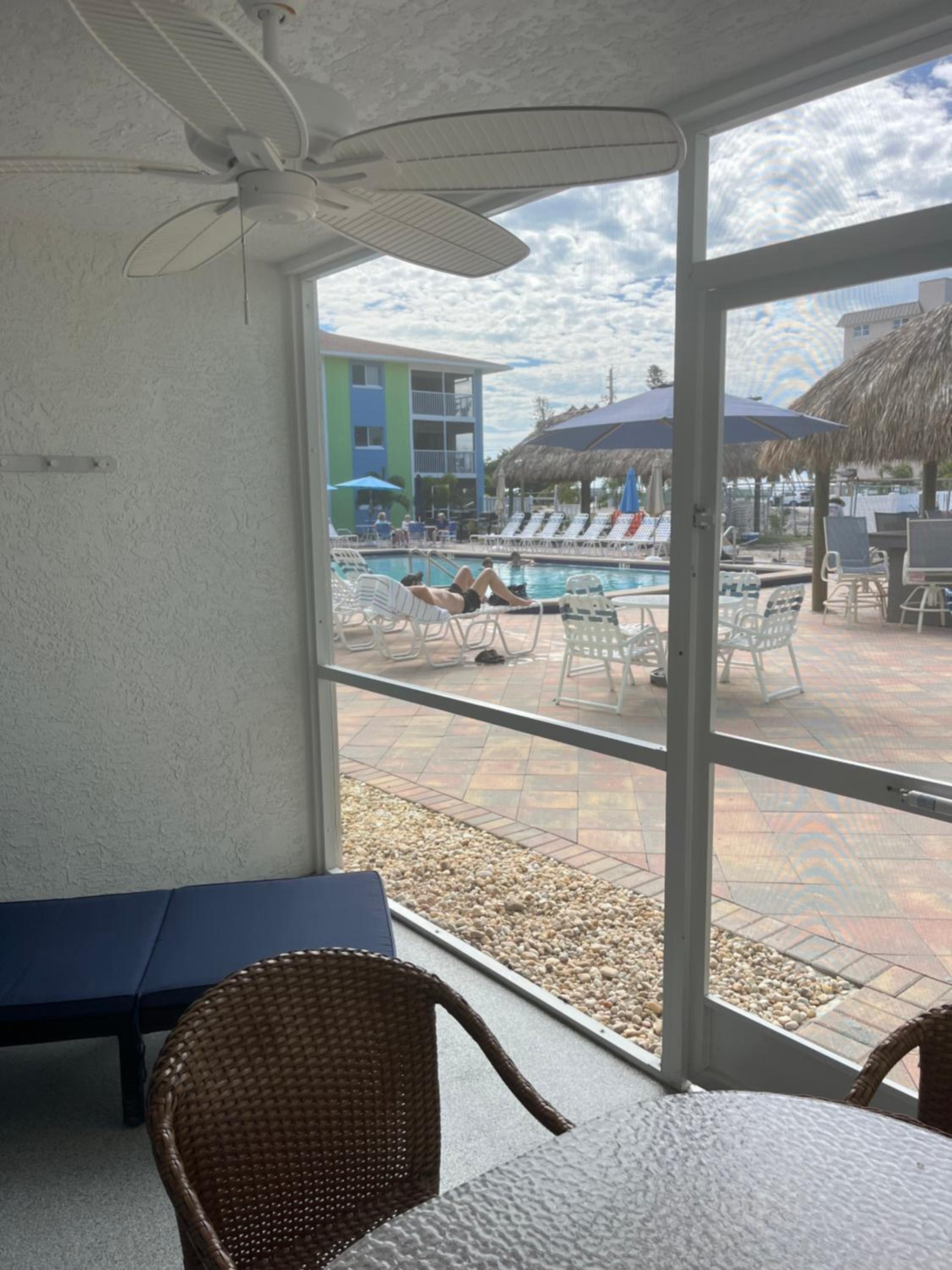 Tropical Sands Resort