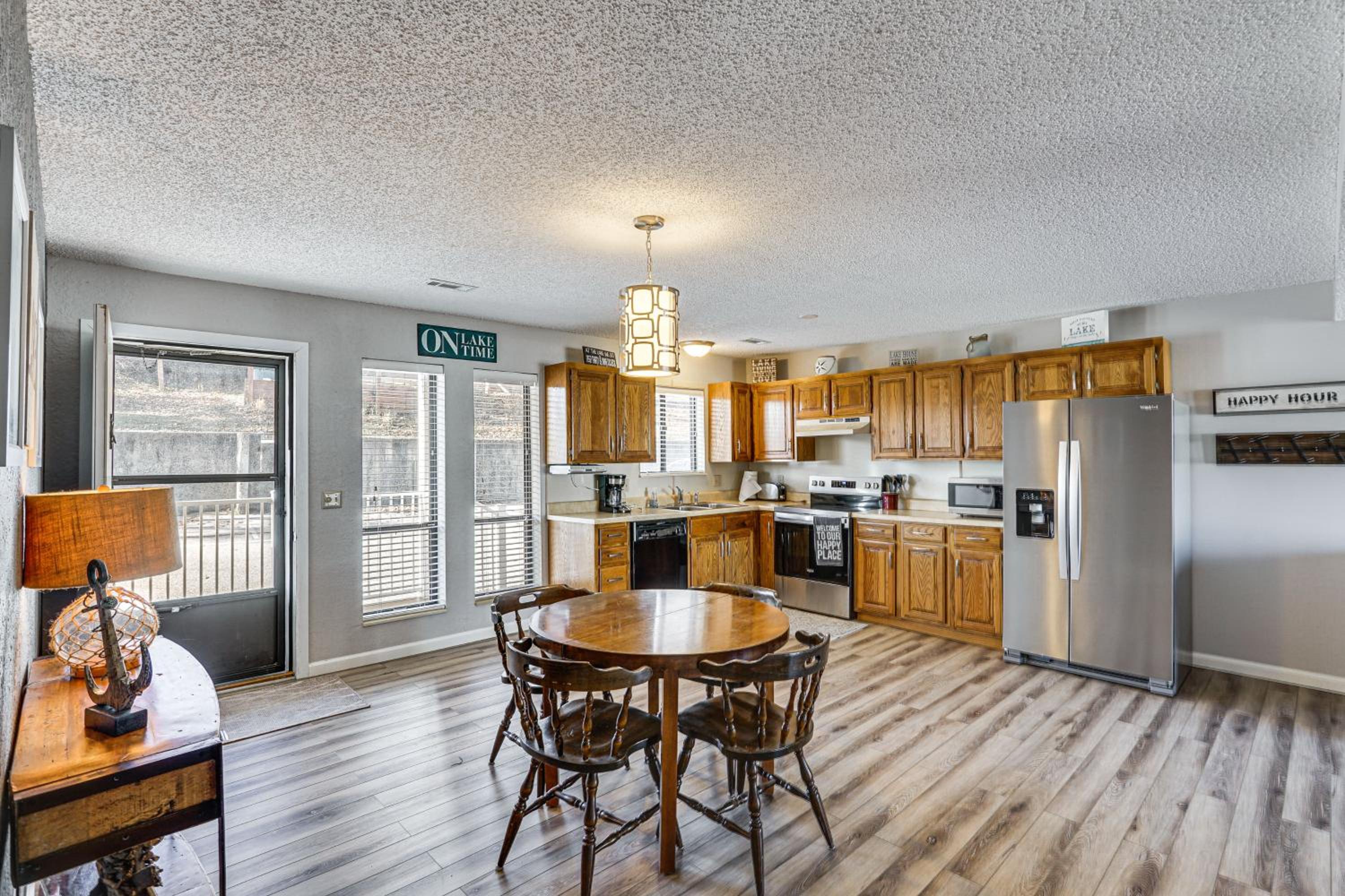 Balcony with Lake Views Waterfront Ozarks Condo!