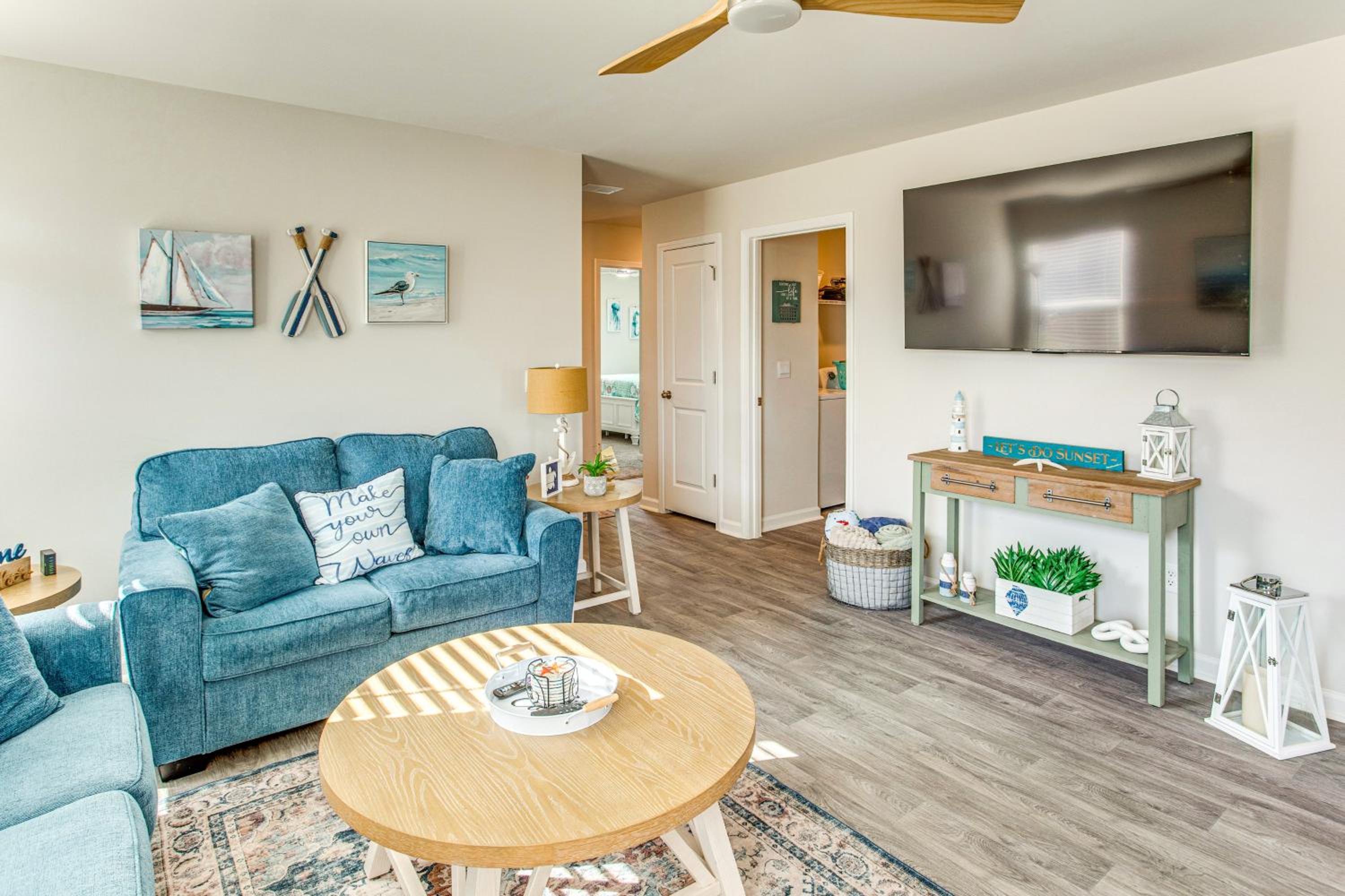 3 Mi to Holden Beach! Family Home with Patio