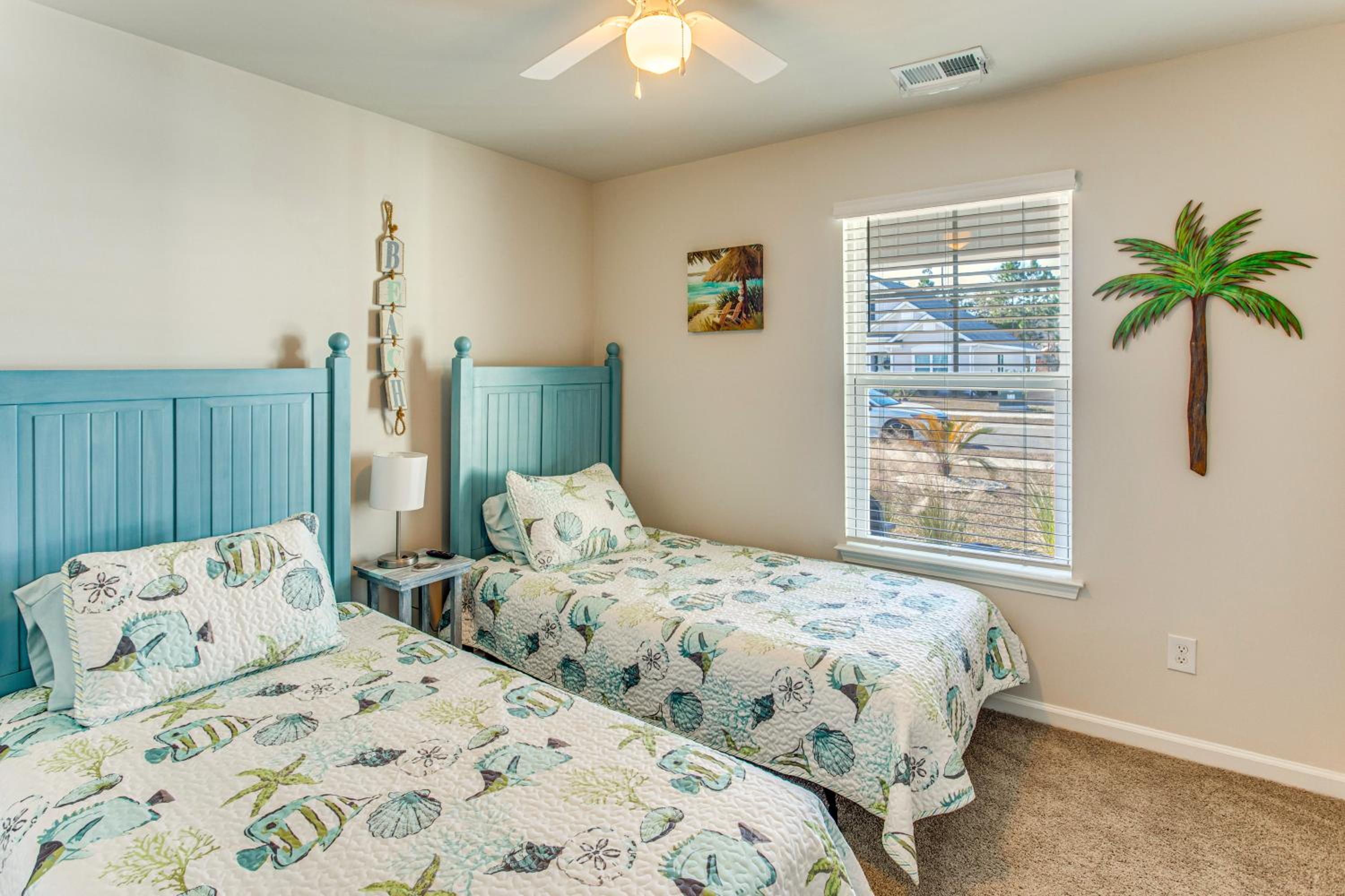 3 Mi to Holden Beach! Family Home with Patio
