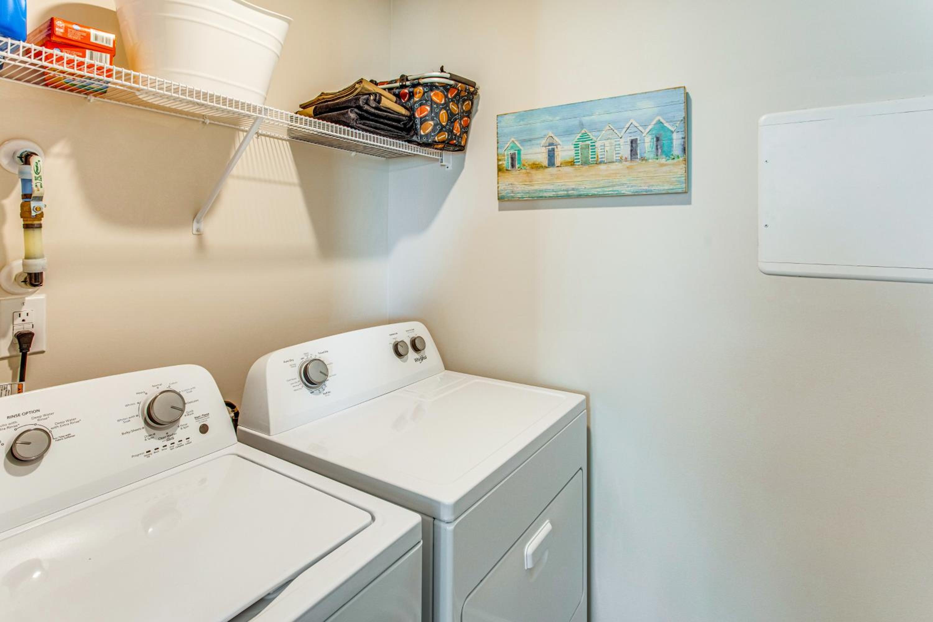 3 Mi to Holden Beach! Family Home with Patio