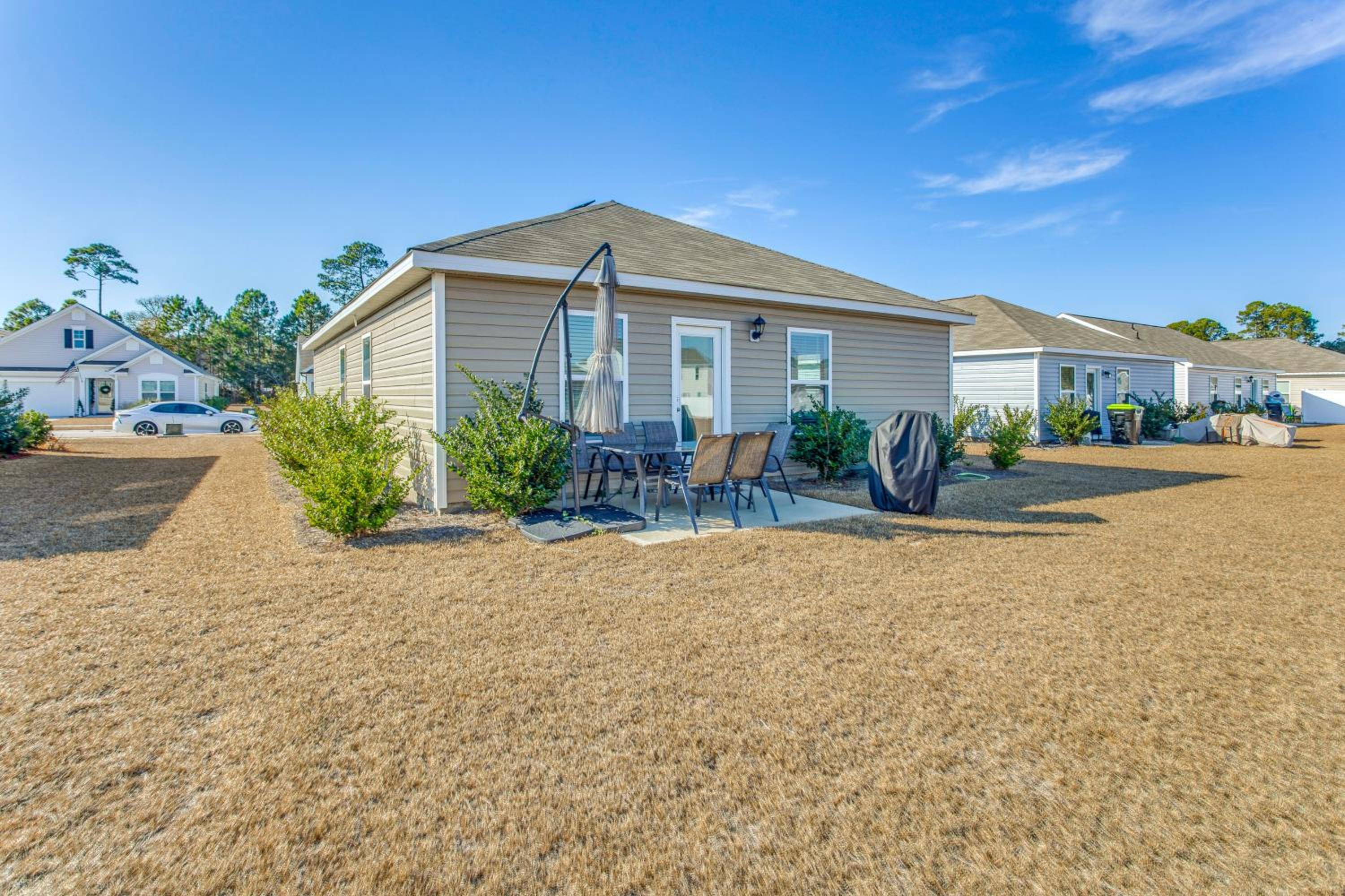 3 Mi to Holden Beach! Family Home with Patio