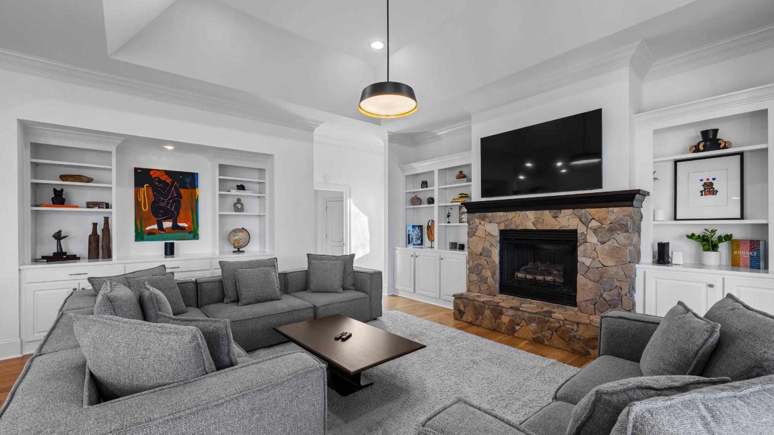 Spacious Lake Norman Home w Tennis Court Firepit Deck Lion Manor by AvantStay