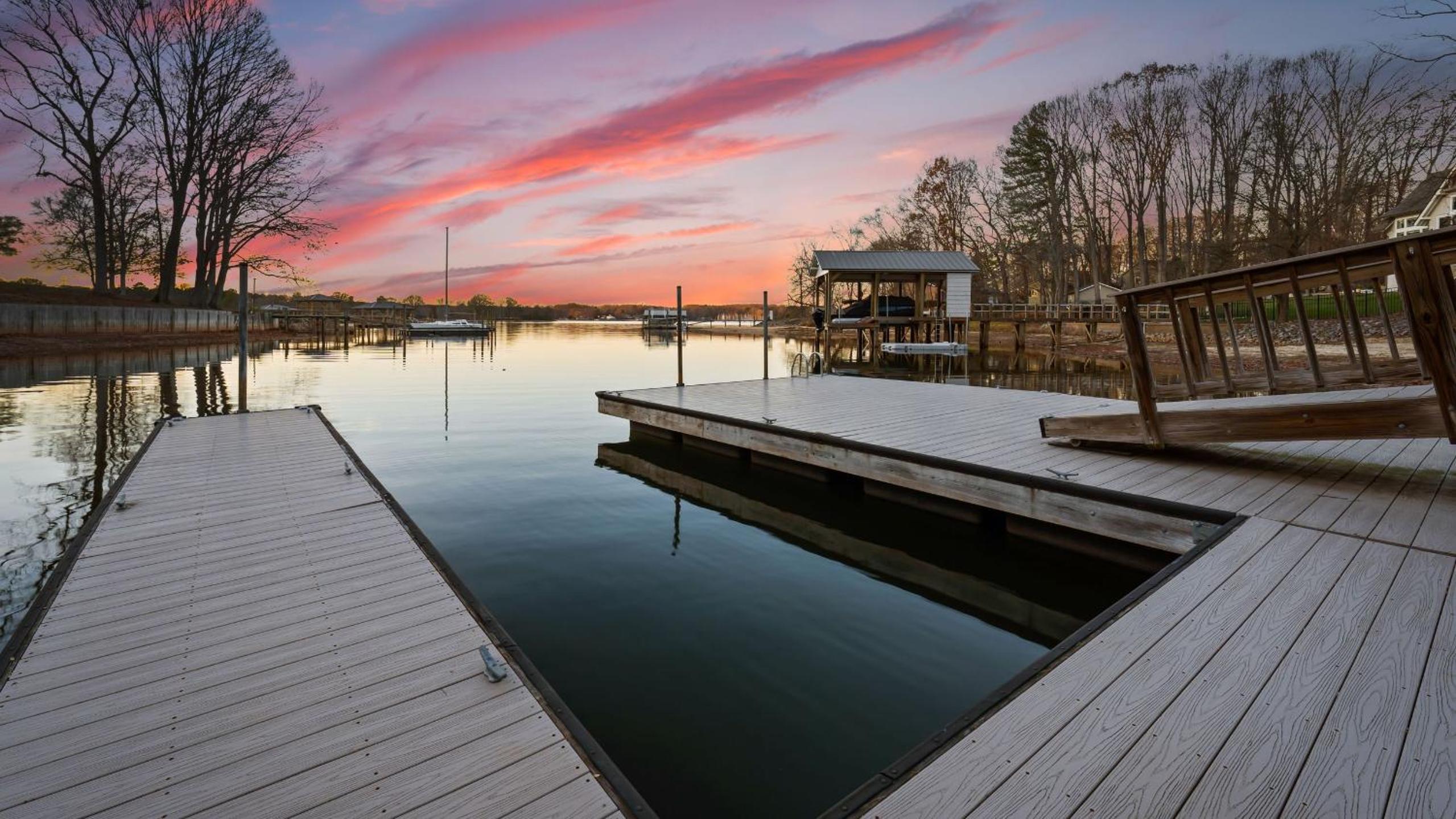 Spacious Lake Norman Home w Tennis Court Firepit Deck Lion Manor by AvantStay
