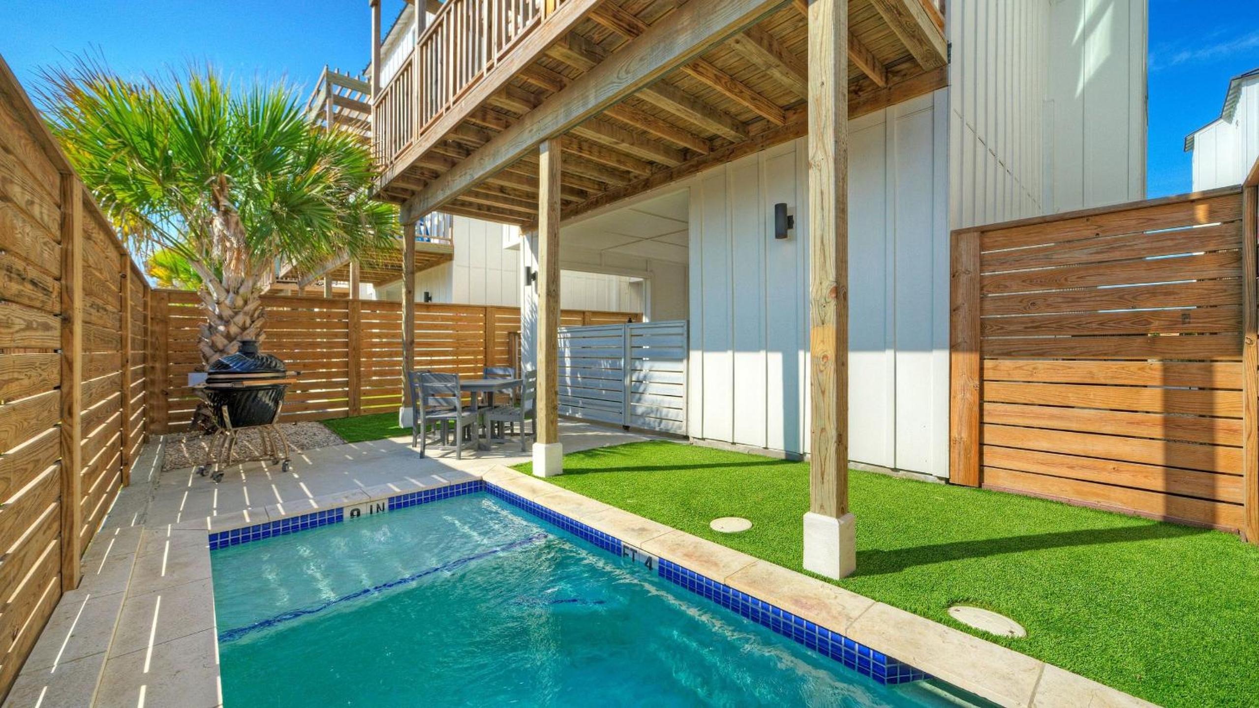 Port Aransas Home with Boardwalk Beach Access Private Pool Sunset Views Coastal Commons by AvantStay
