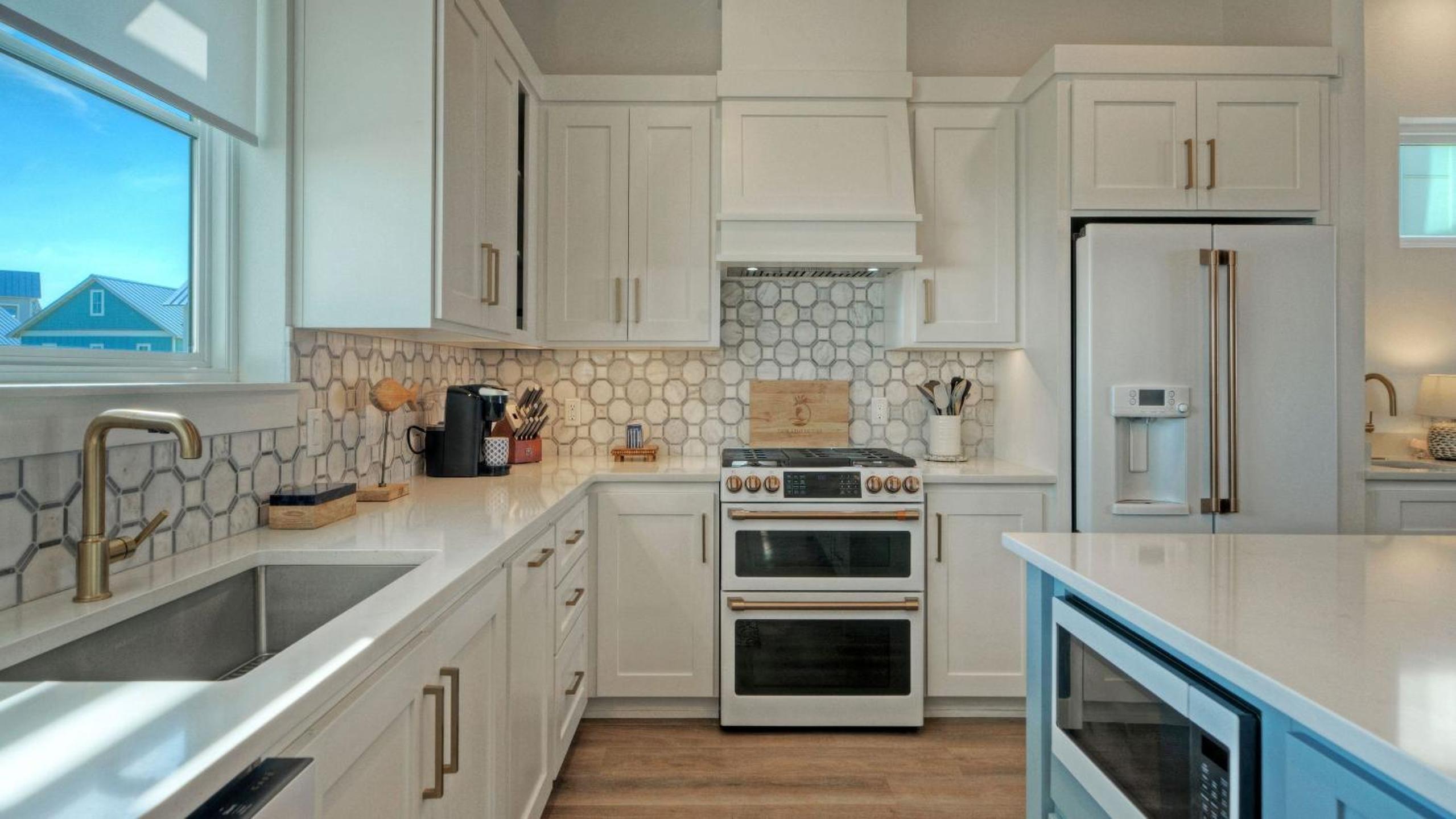 Port Aransas Home with Boardwalk Beach Access Private Pool Sunset Views Coastal Commons by AvantStay