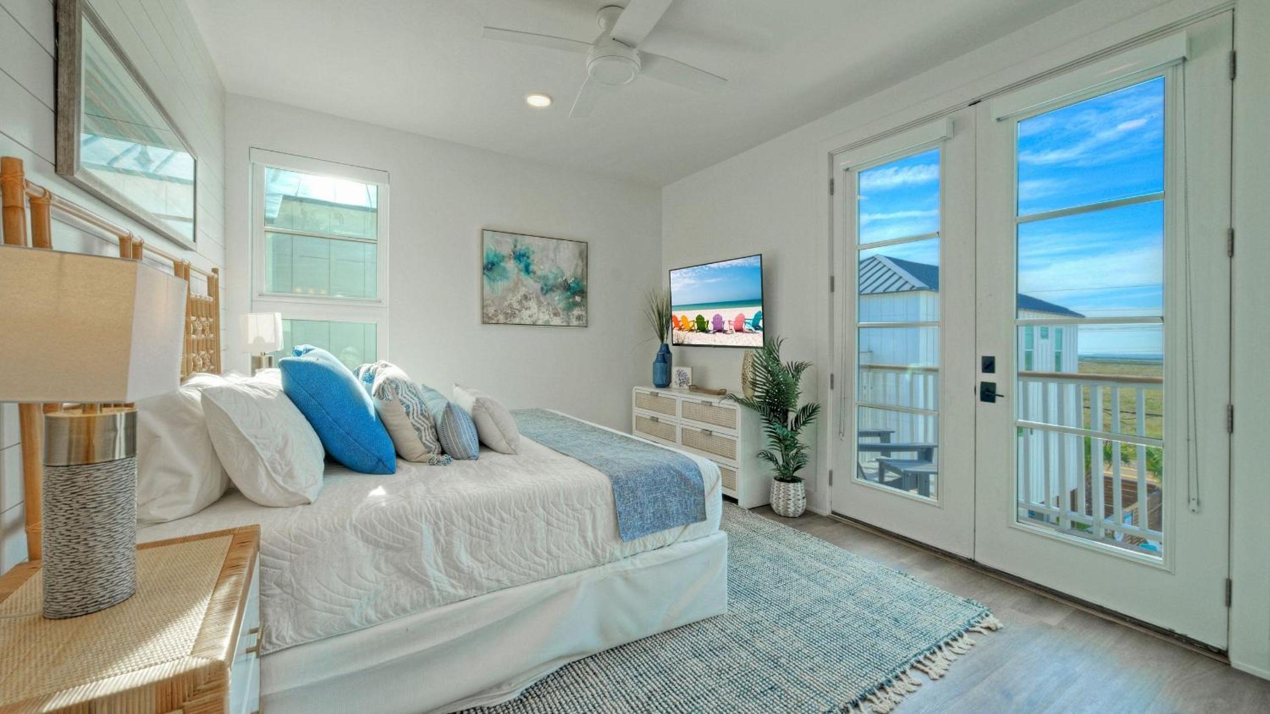 Port Aransas Home with Boardwalk Beach Access Private Pool Sunset Views Coastal Commons by AvantStay