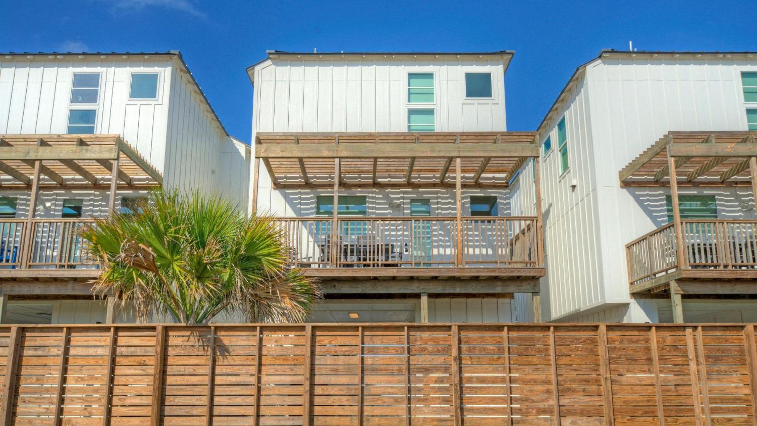 Port Aransas Home with Boardwalk Beach Access Private Pool Sunset Views Coastal Commons by AvantStay