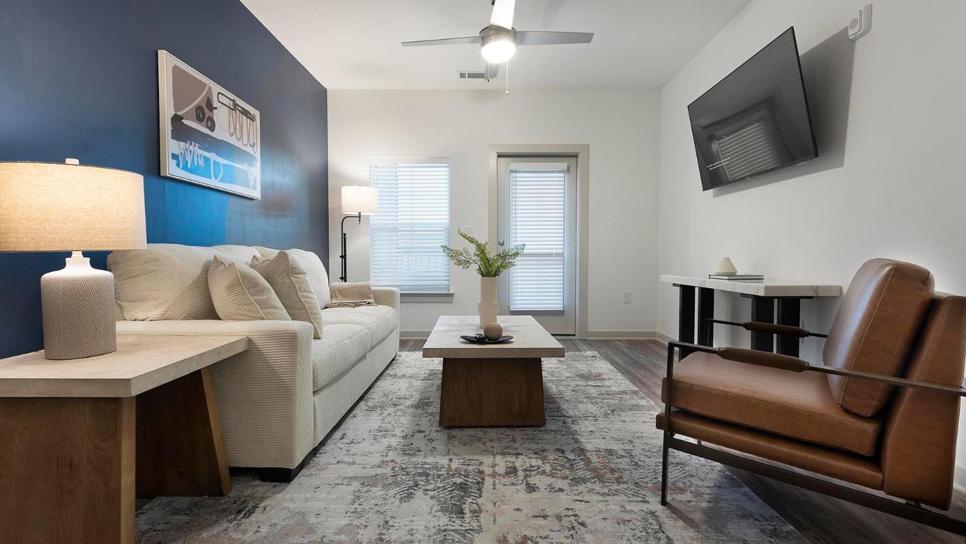 Landing Modern 1BD Game Room Pool