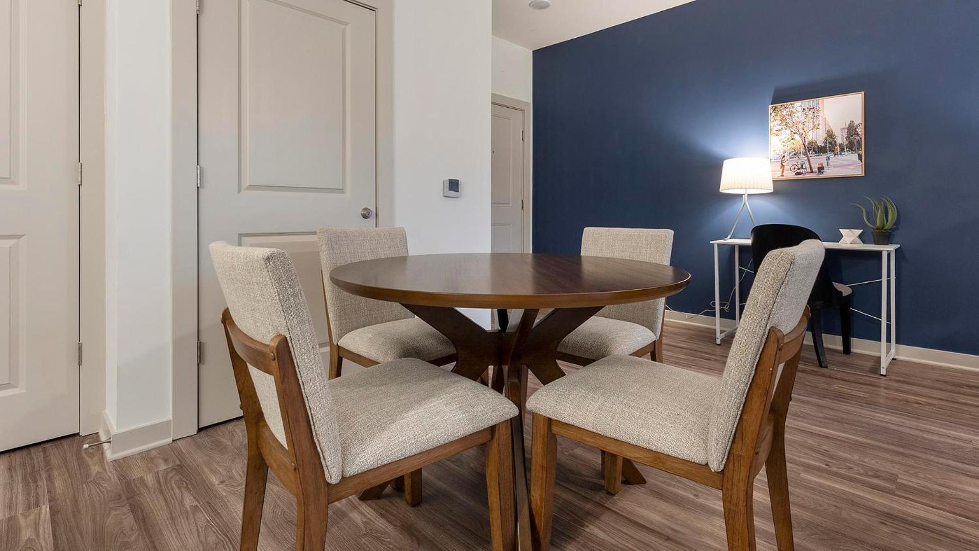 Landing Modern 1BD Game Room Pool