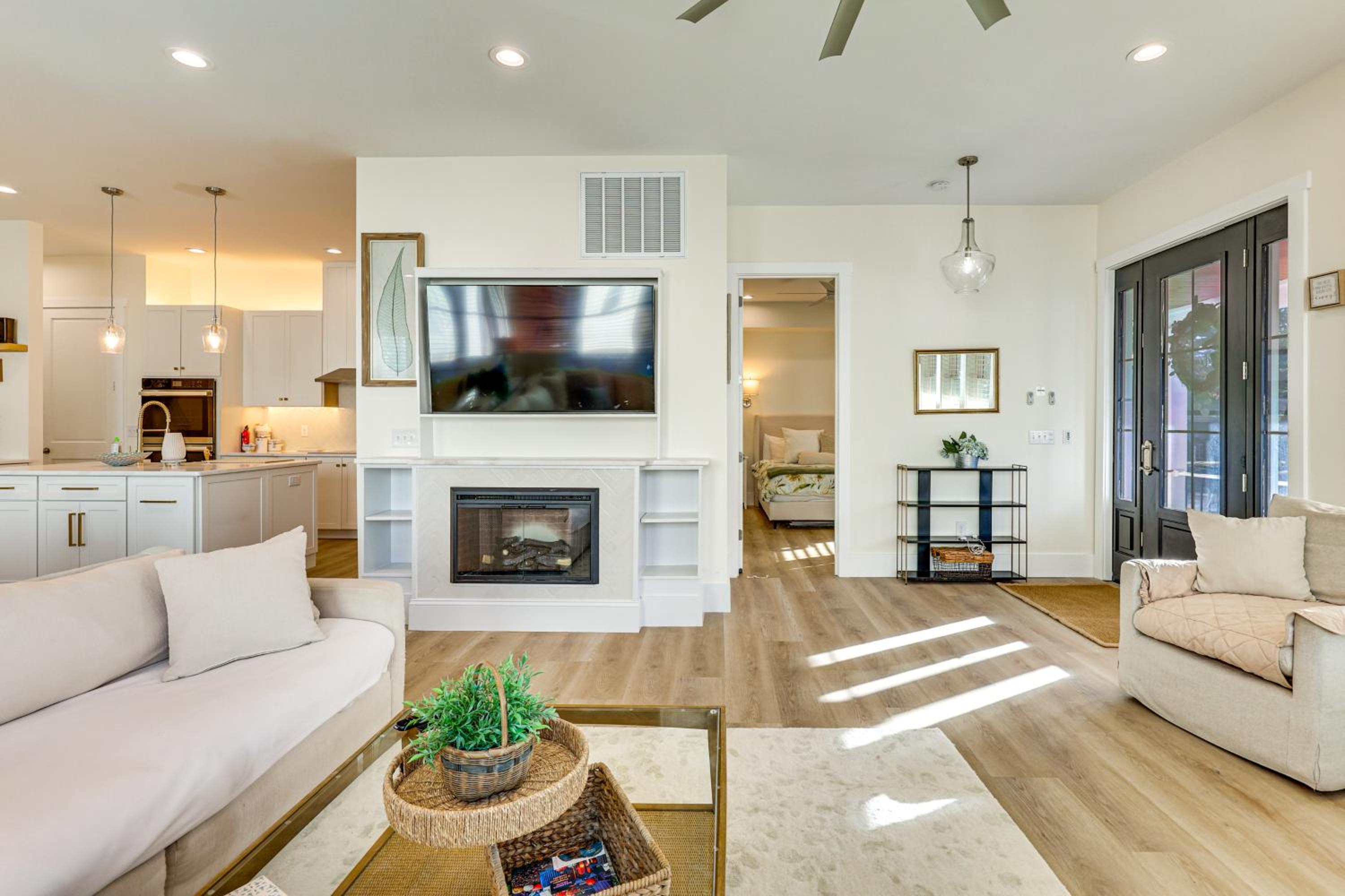 Explore Historic Dtwn! Modern Apt in Wilmington