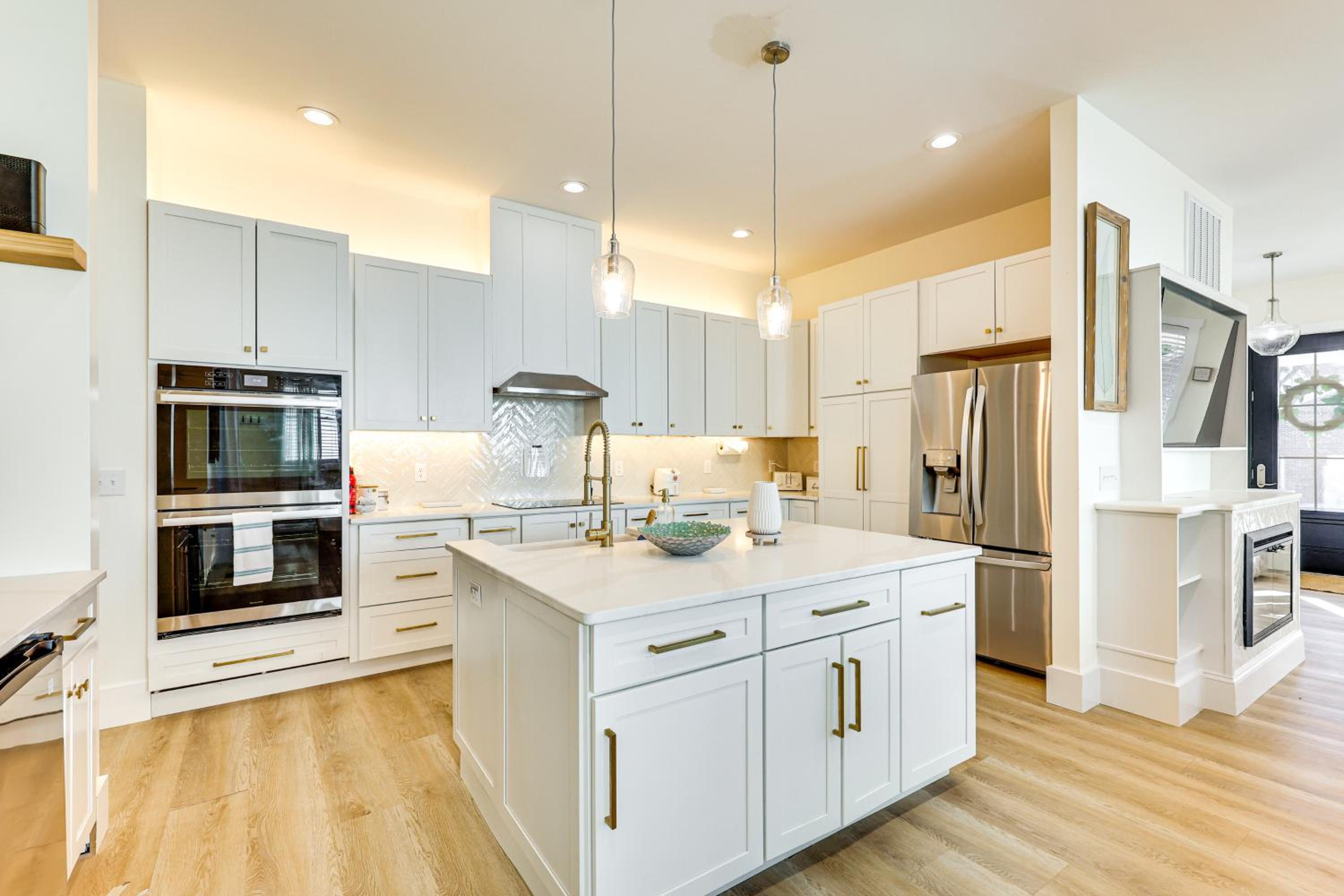 Explore Historic Dtwn! Modern Apt in Wilmington