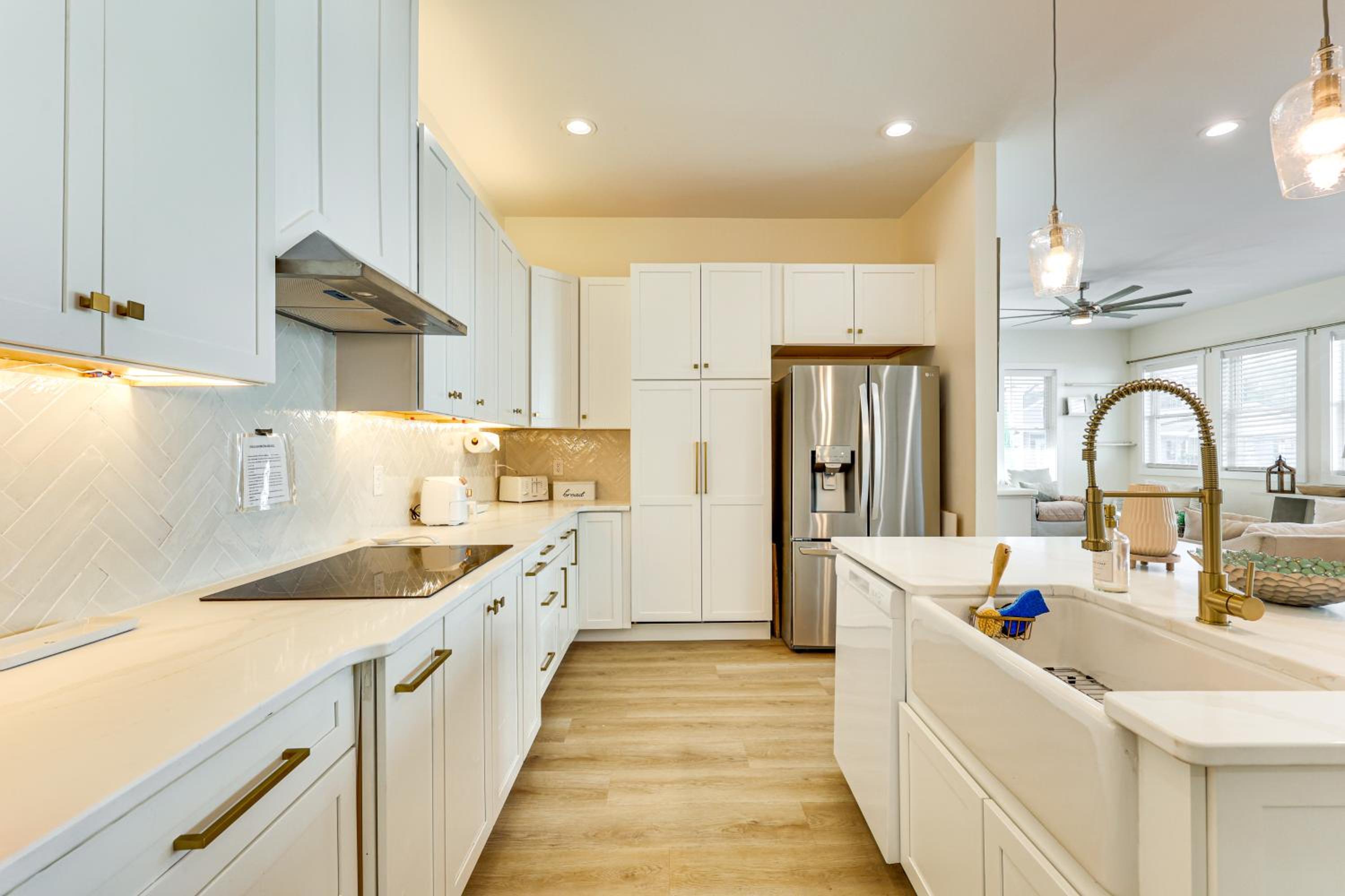 Explore Historic Dtwn! Modern Apt in Wilmington