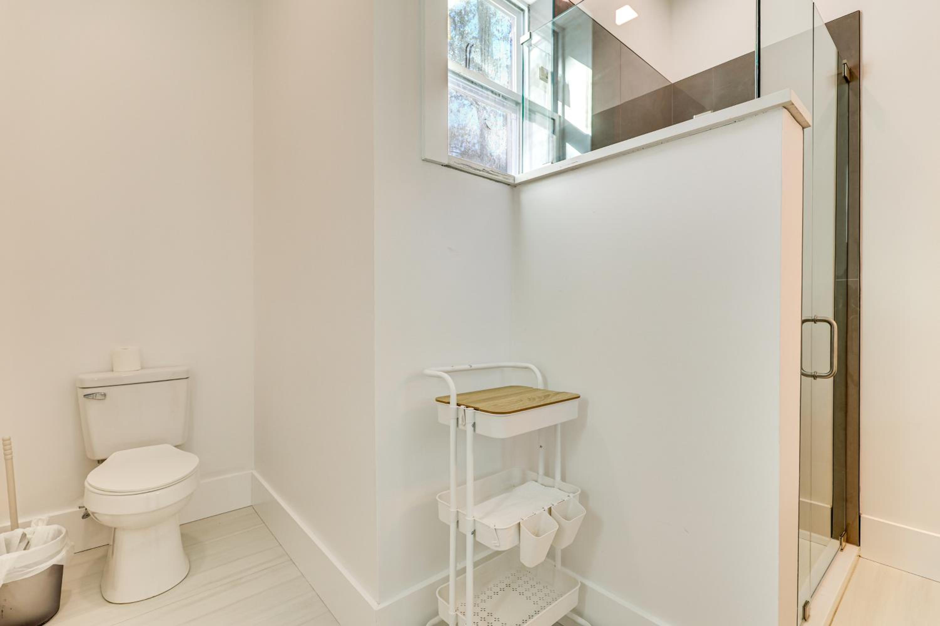 Explore Historic Dtwn! Modern Apt in Wilmington
