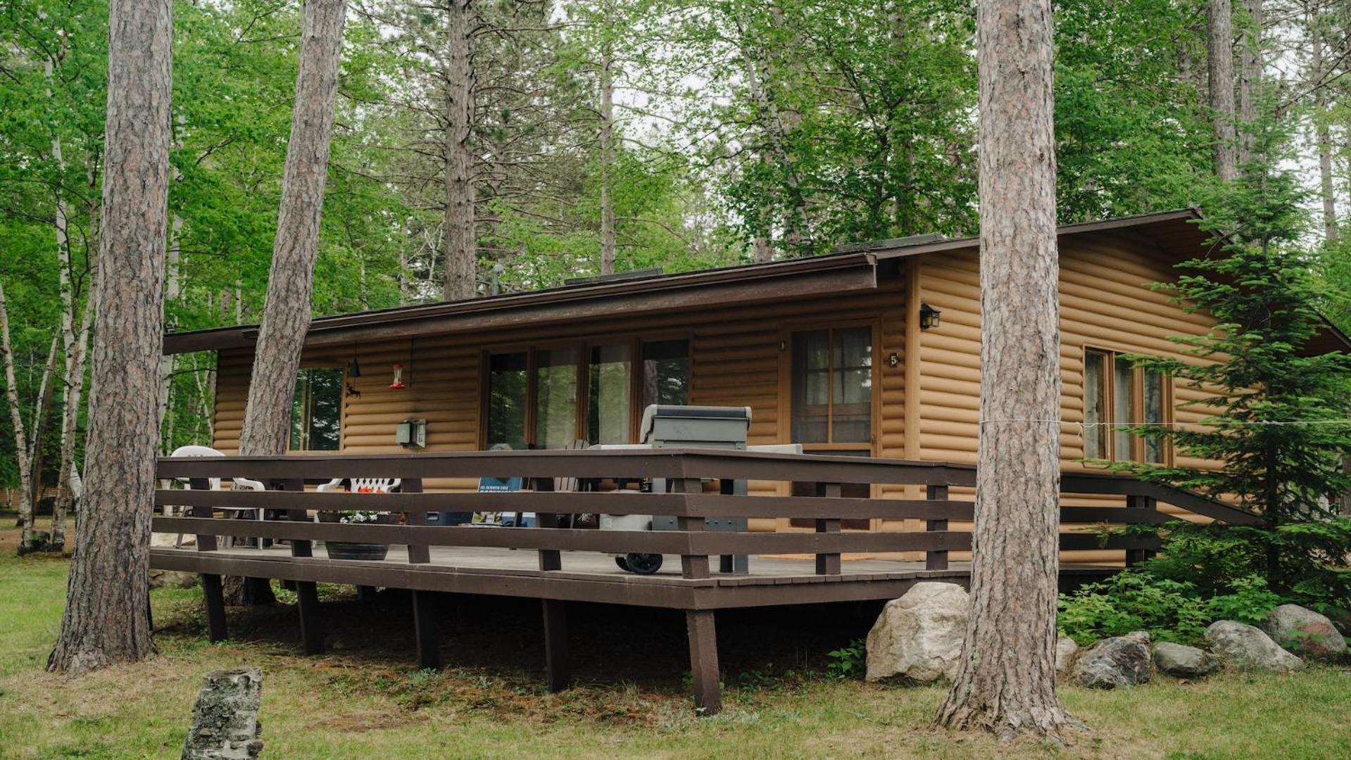 Timber Bay Lodge and Houseboats