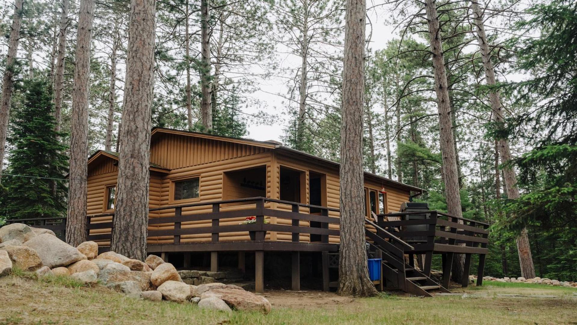 Timber Bay Lodge and Houseboats