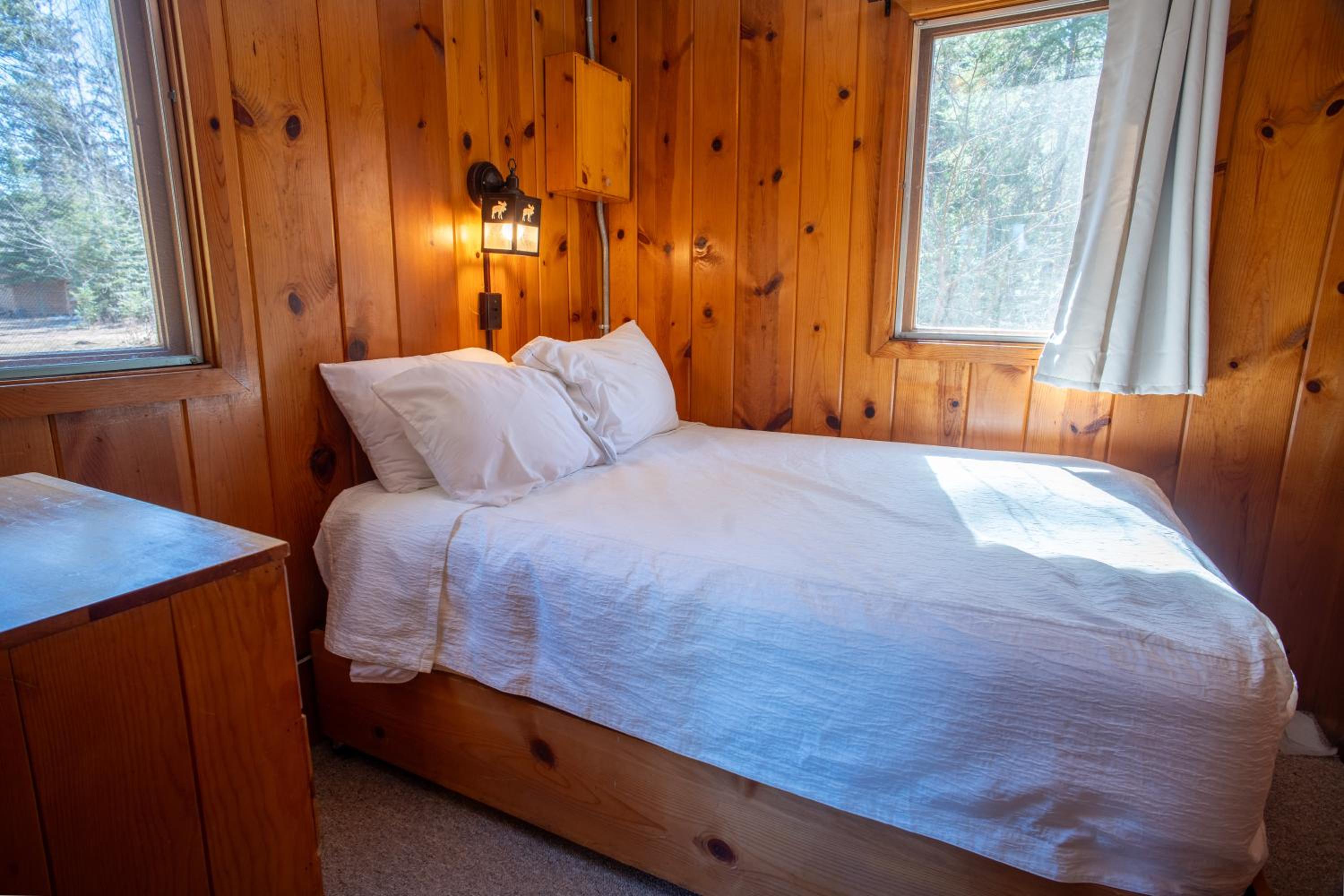 Timber Bay Lodge and Houseboats