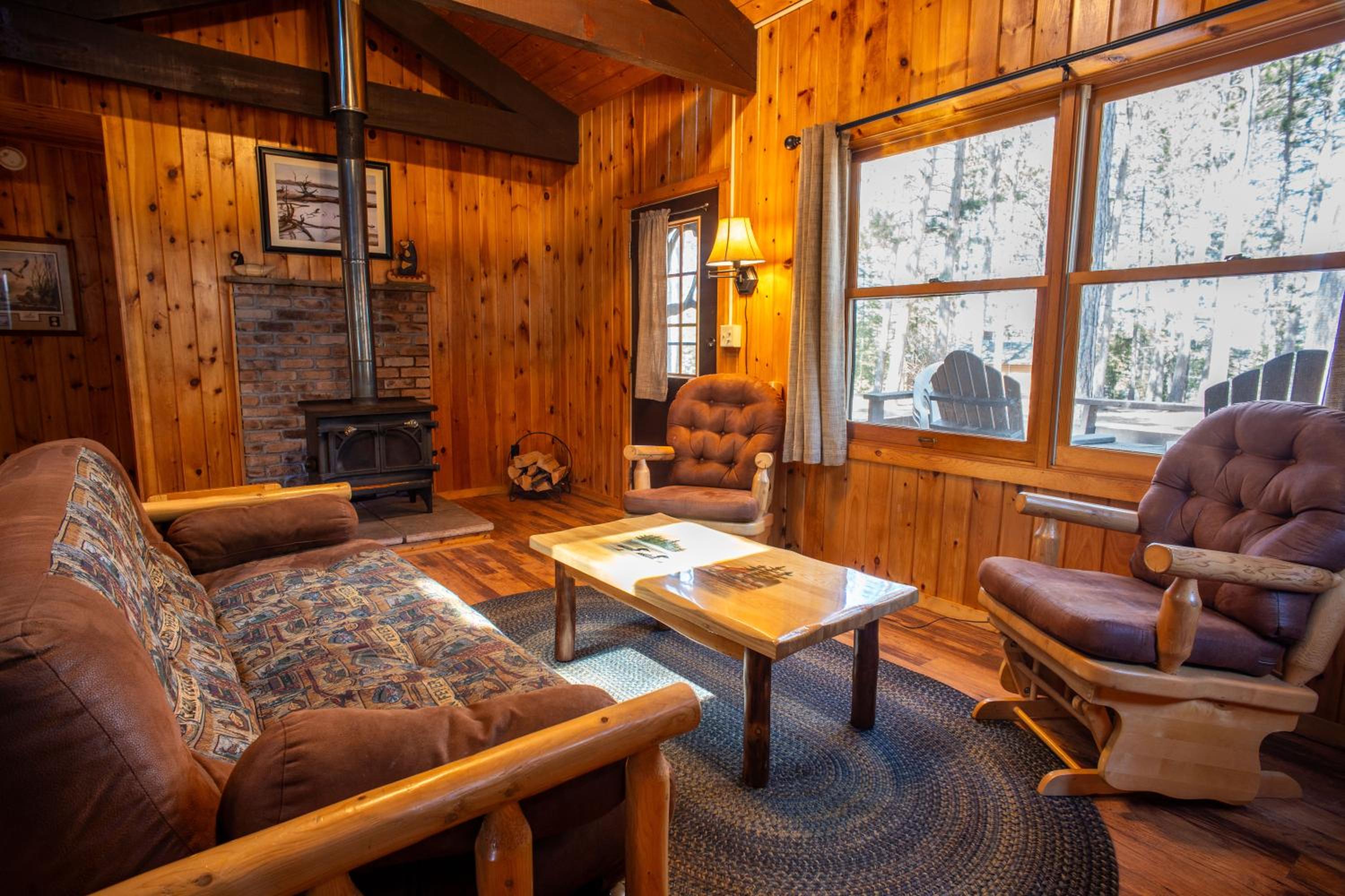 Timber Bay Lodge and Houseboats