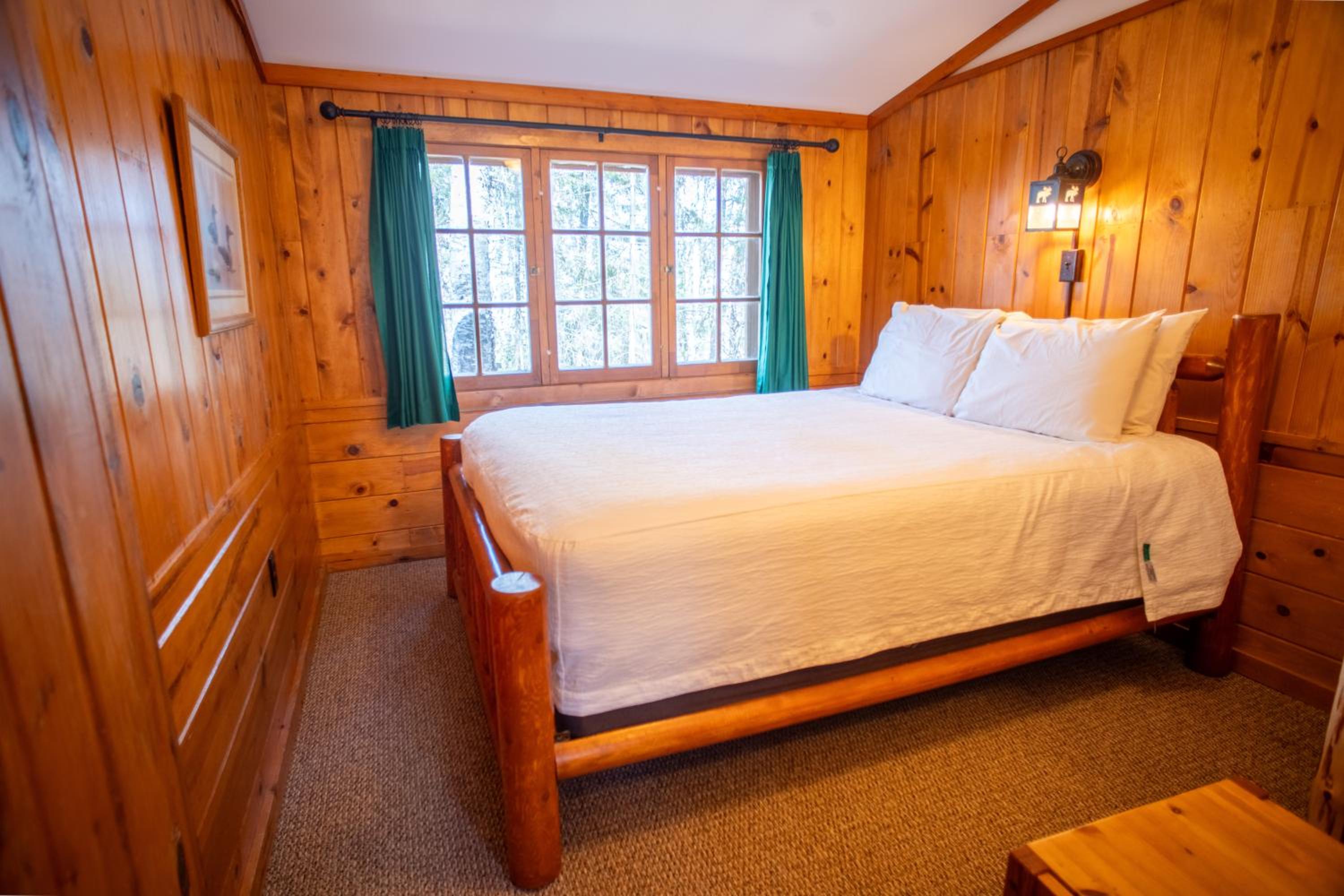 Timber Bay Lodge and Houseboats
