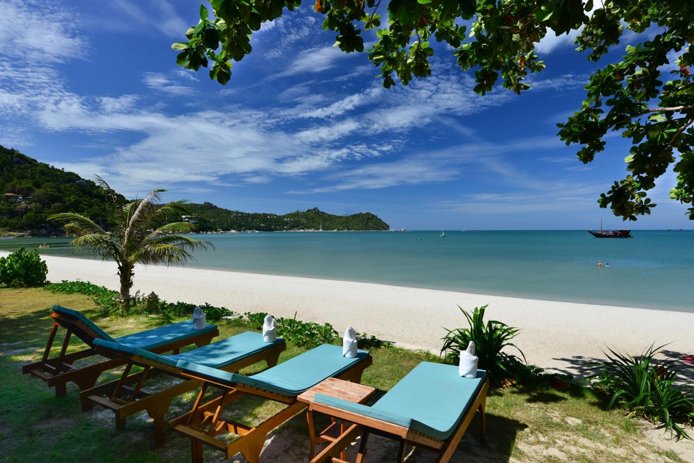 PingChan Koh Phangan Beachfront Resort