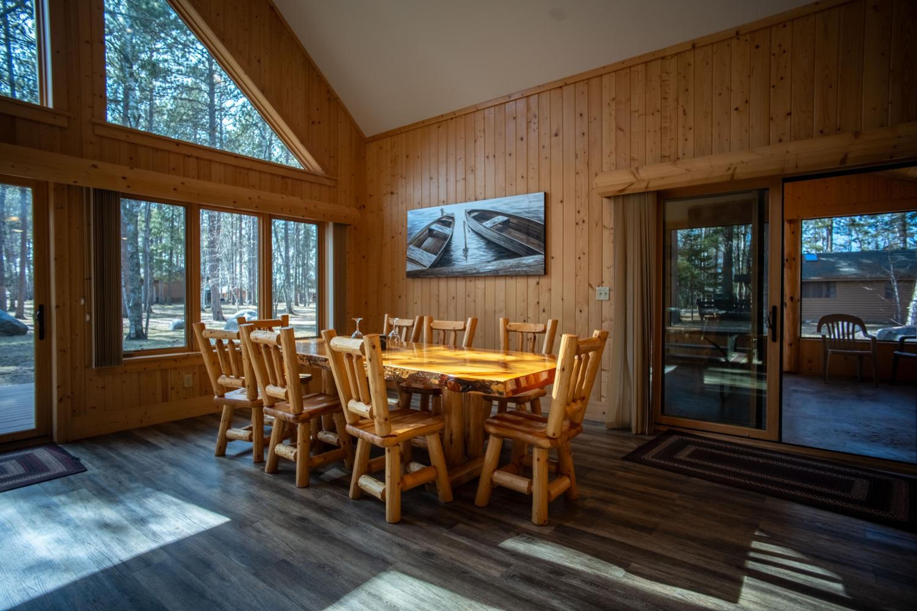 Timber Bay Lodge and Houseboats