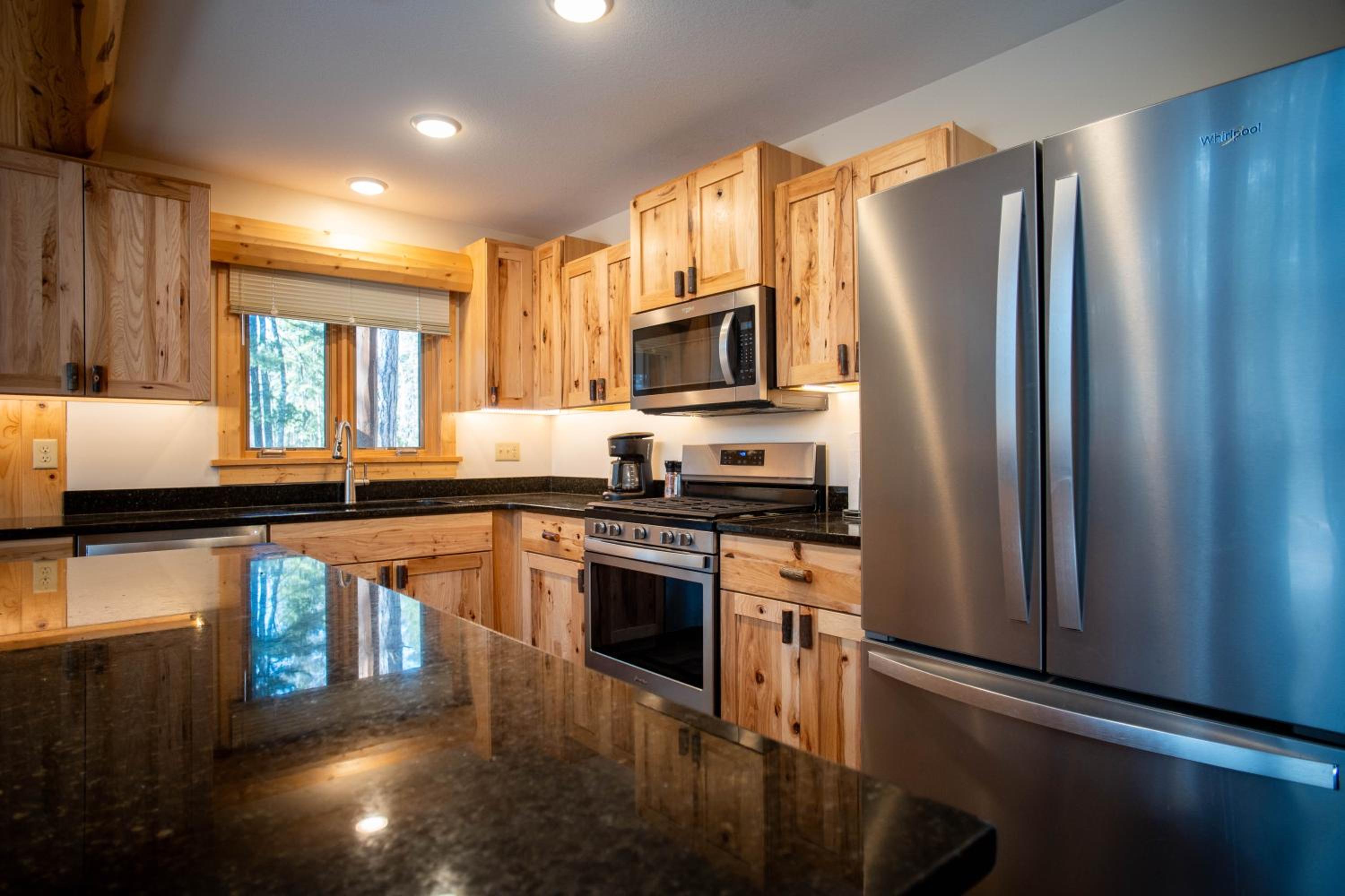 Timber Bay Lodge and Houseboats