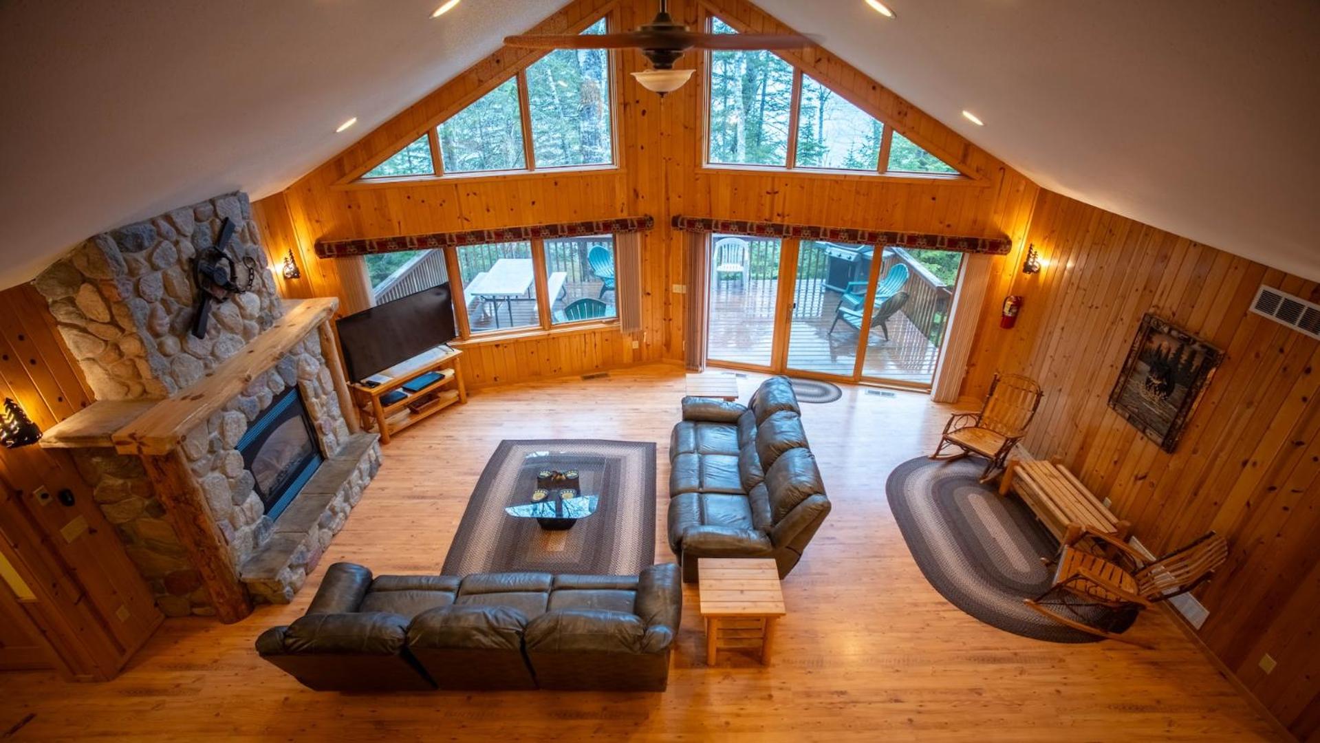 Timber Bay Lodge and Houseboats
