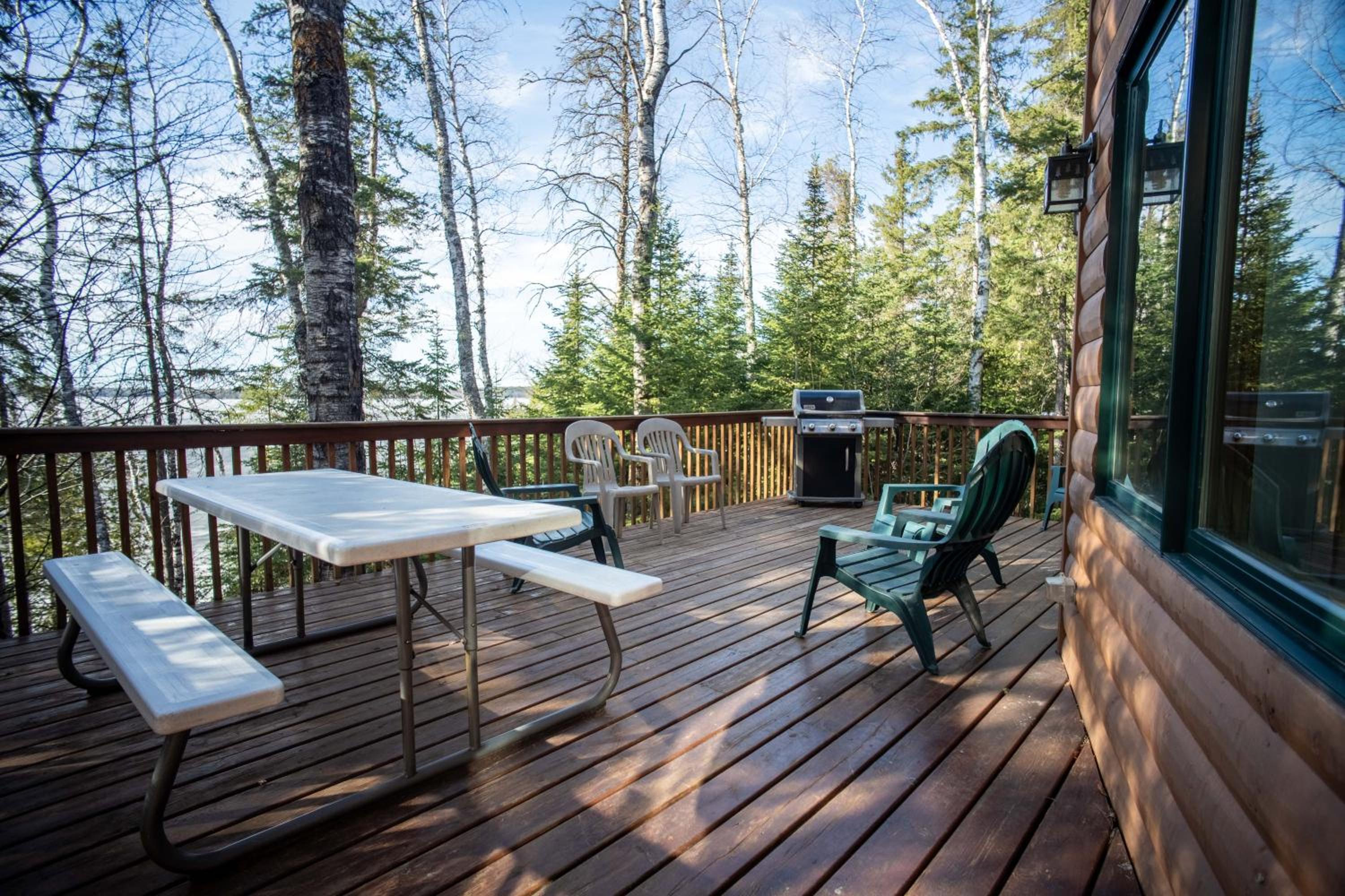 Timber Bay Lodge and Houseboats