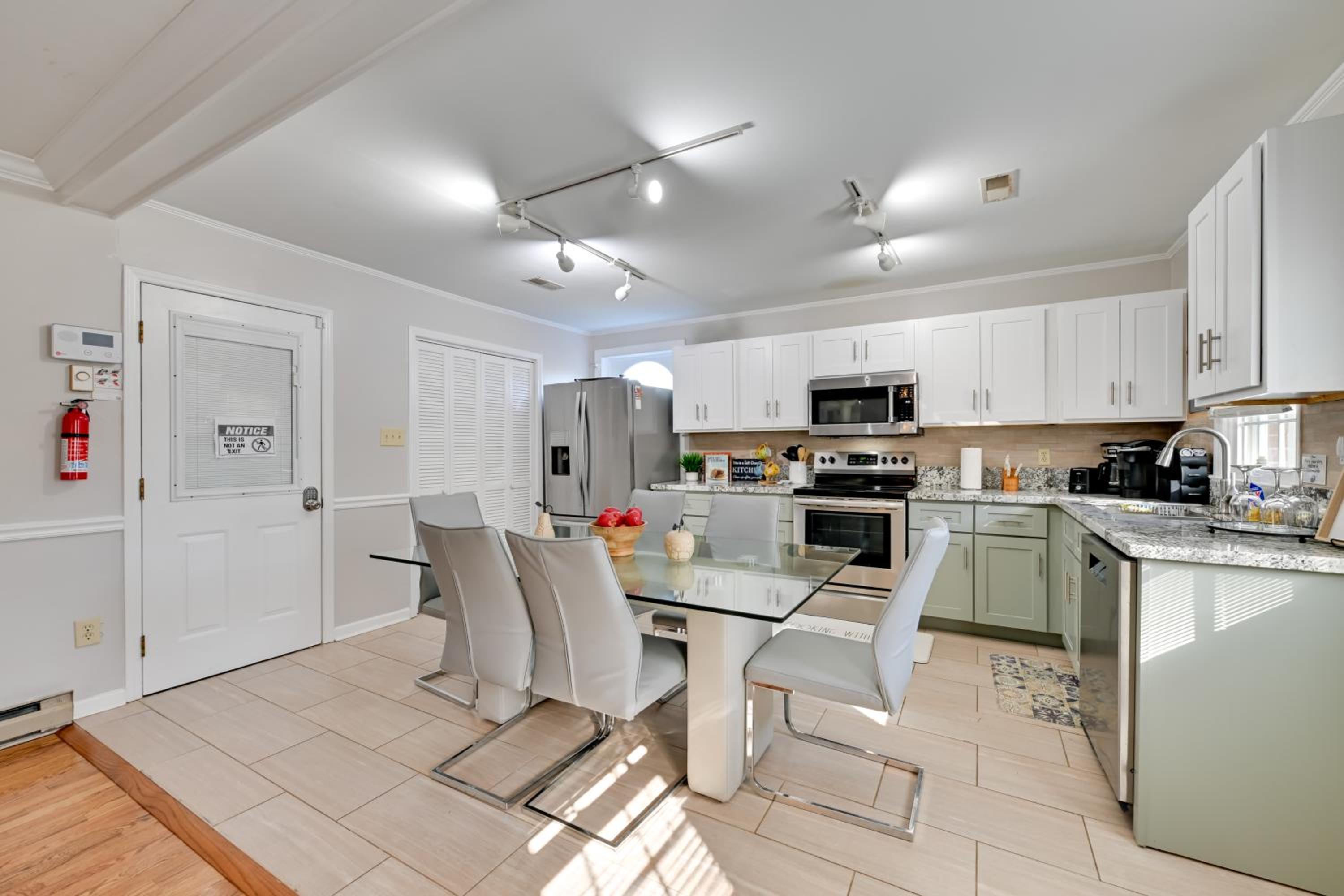 Panther-Ready Home 3 Mi to HPU Pet Friendly!