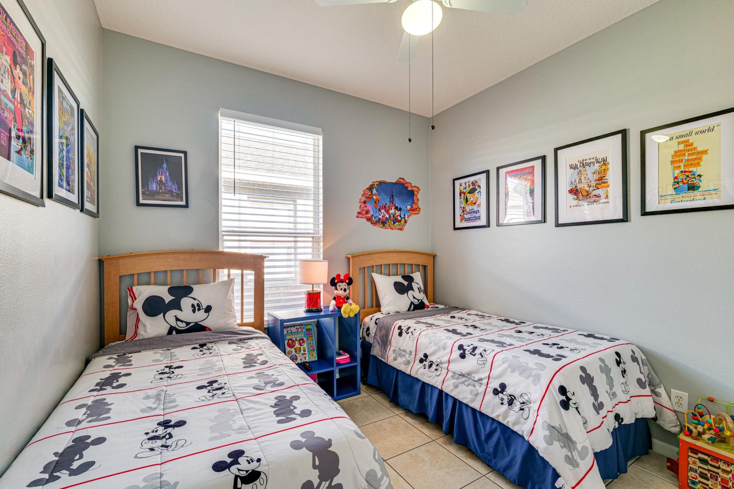 Resort Perks! Family Home 4 Mi to Disney World