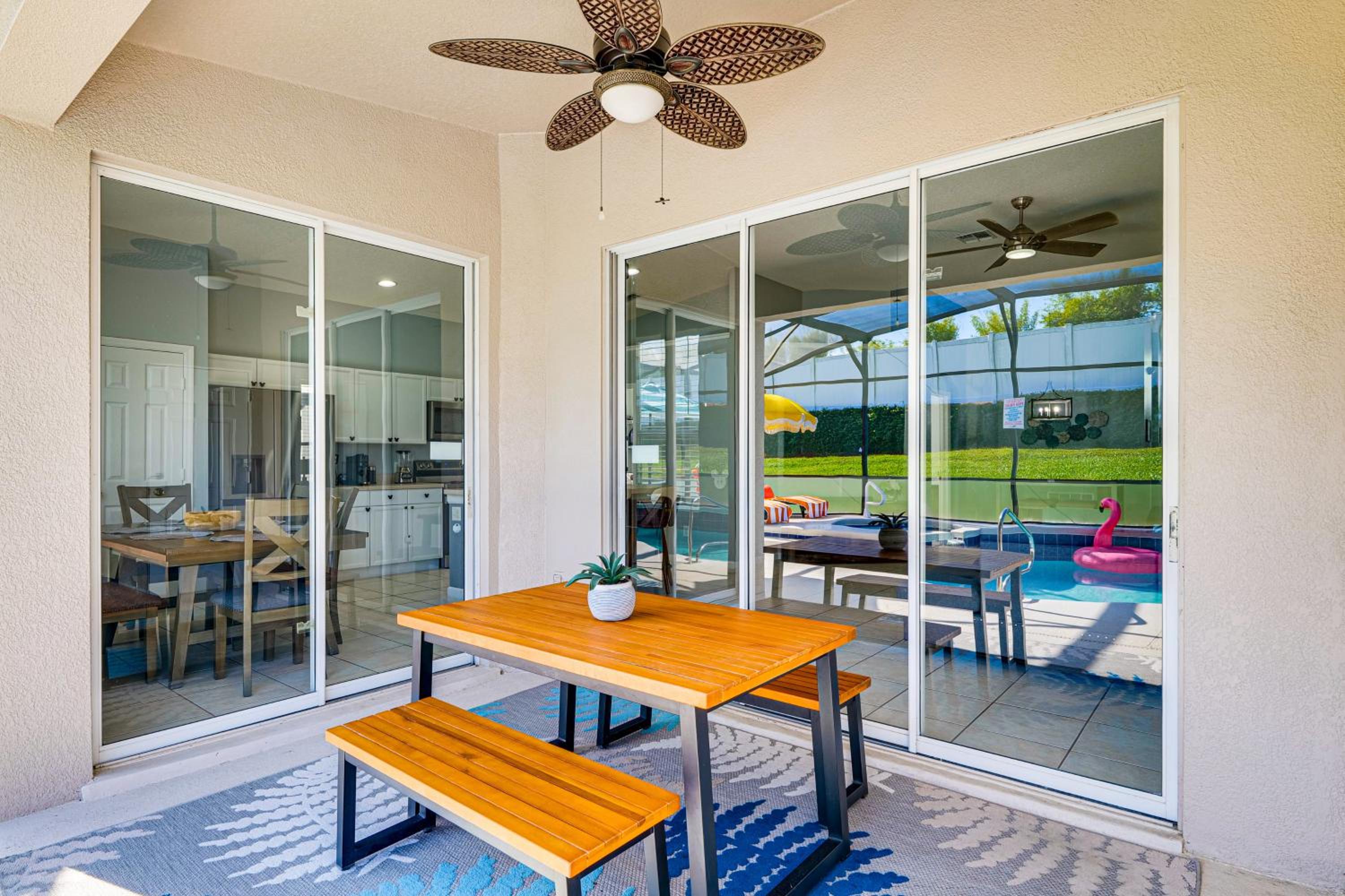 Resort Perks! Family Home 4 Mi to Disney World