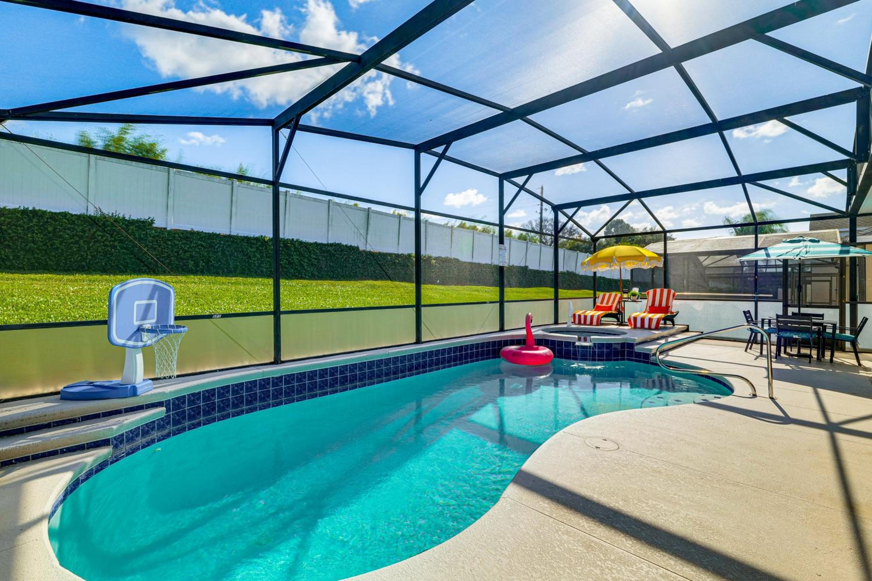 Resort Perks! Family Home 4 Mi to Disney World