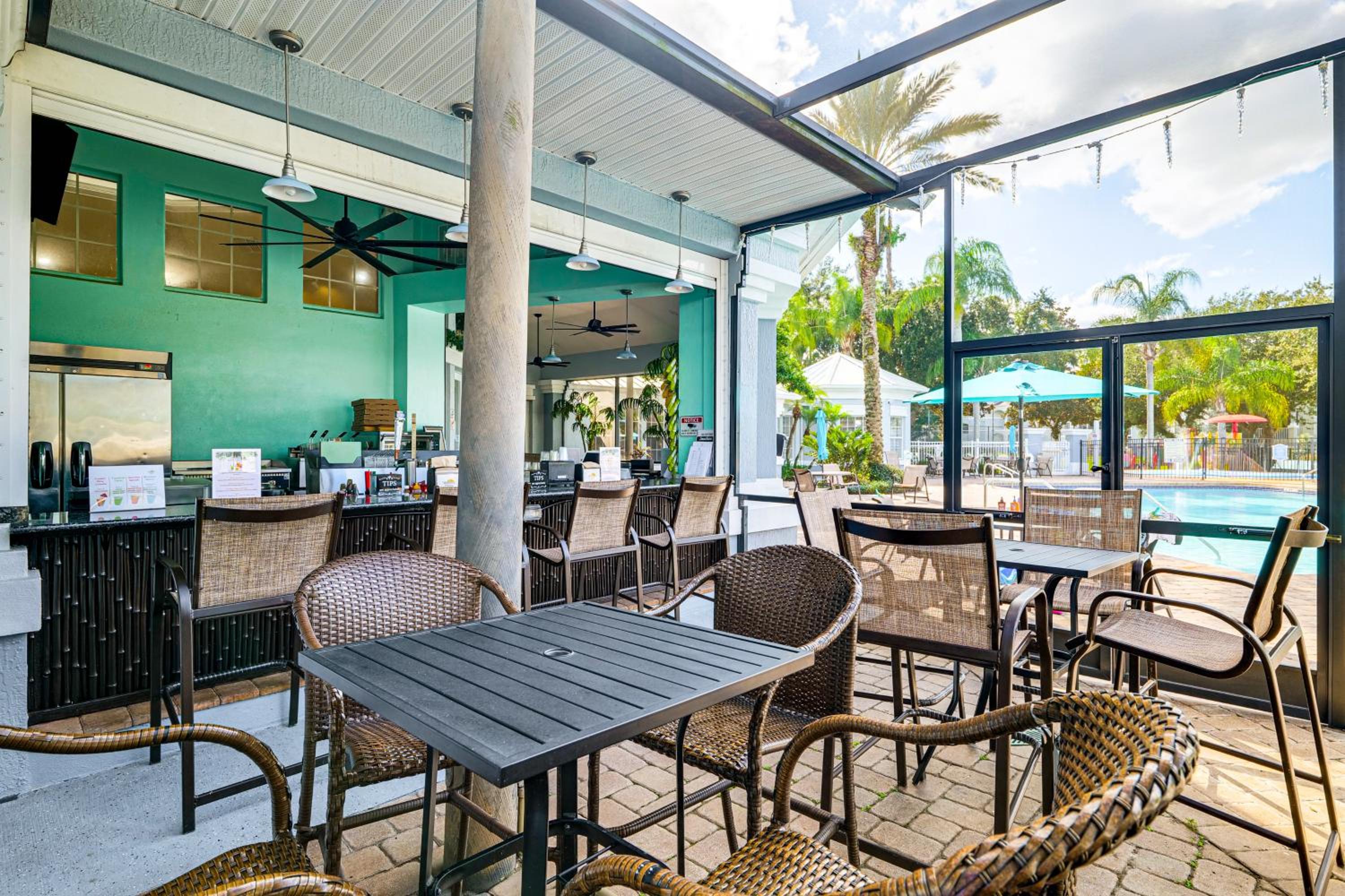 Resort Perks! Family Home 4 Mi to Disney World