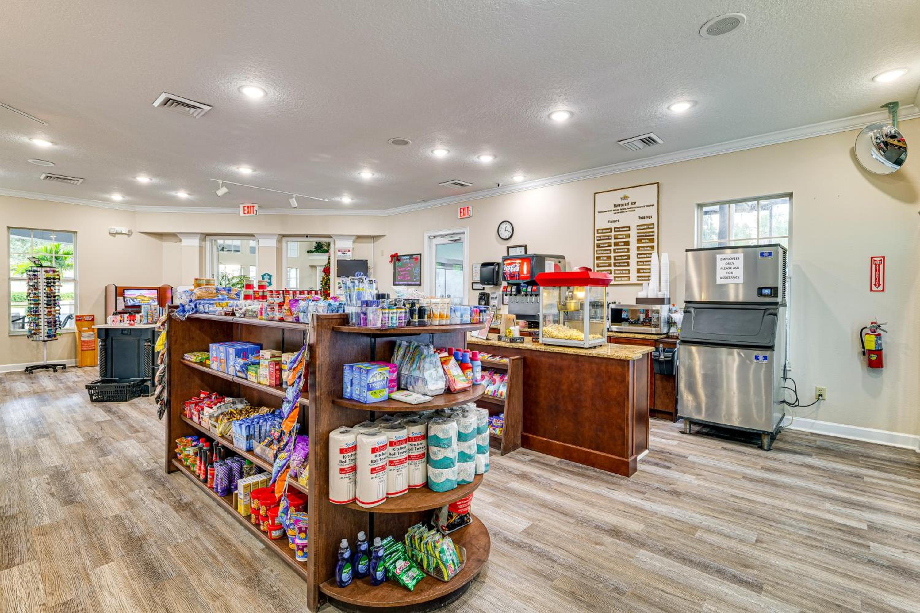Resort Perks! Family Home 4 Mi to Disney World