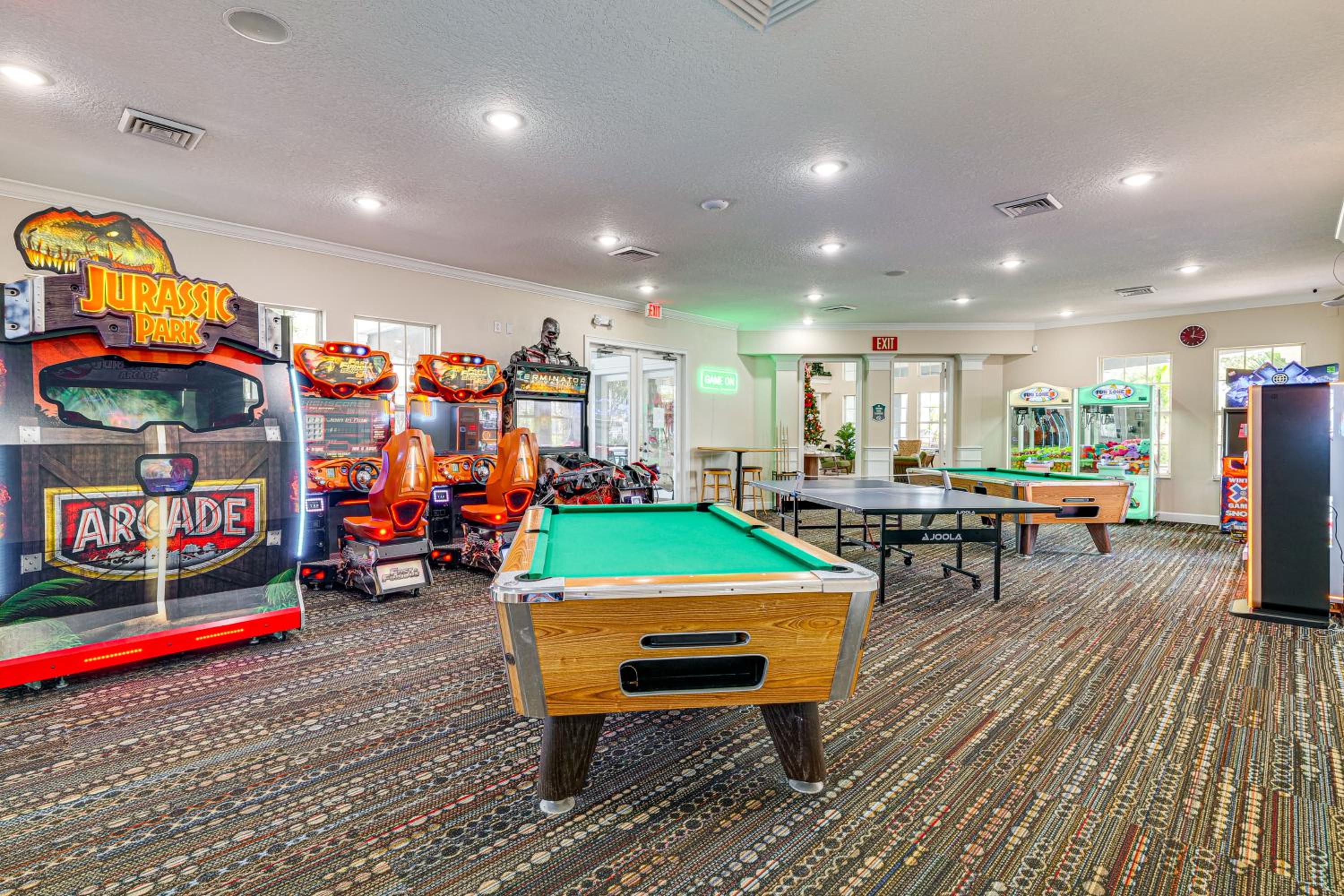 Resort Perks! Family Home 4 Mi to Disney World