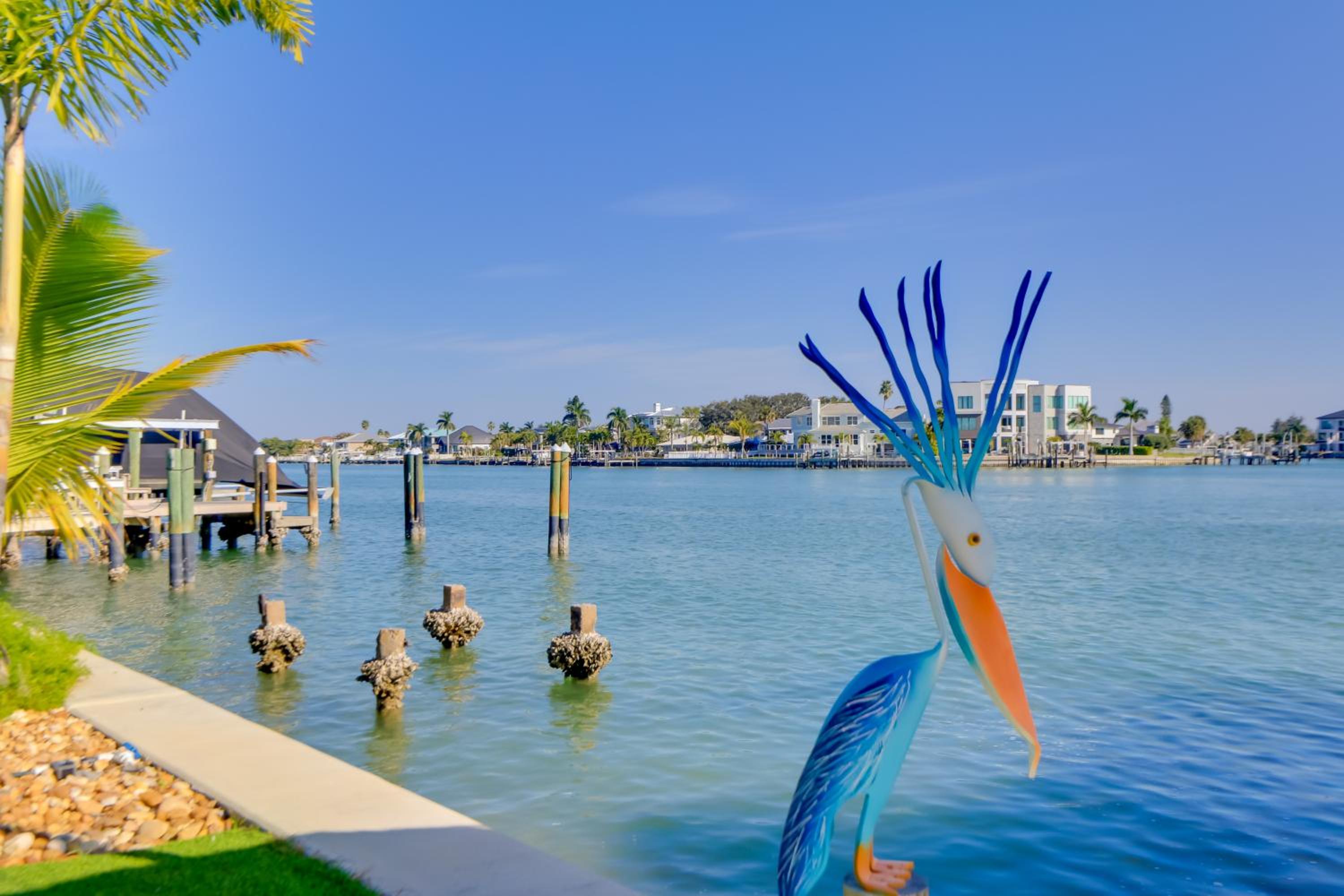 Waterfront Oasis Across From Treasure Island Beach