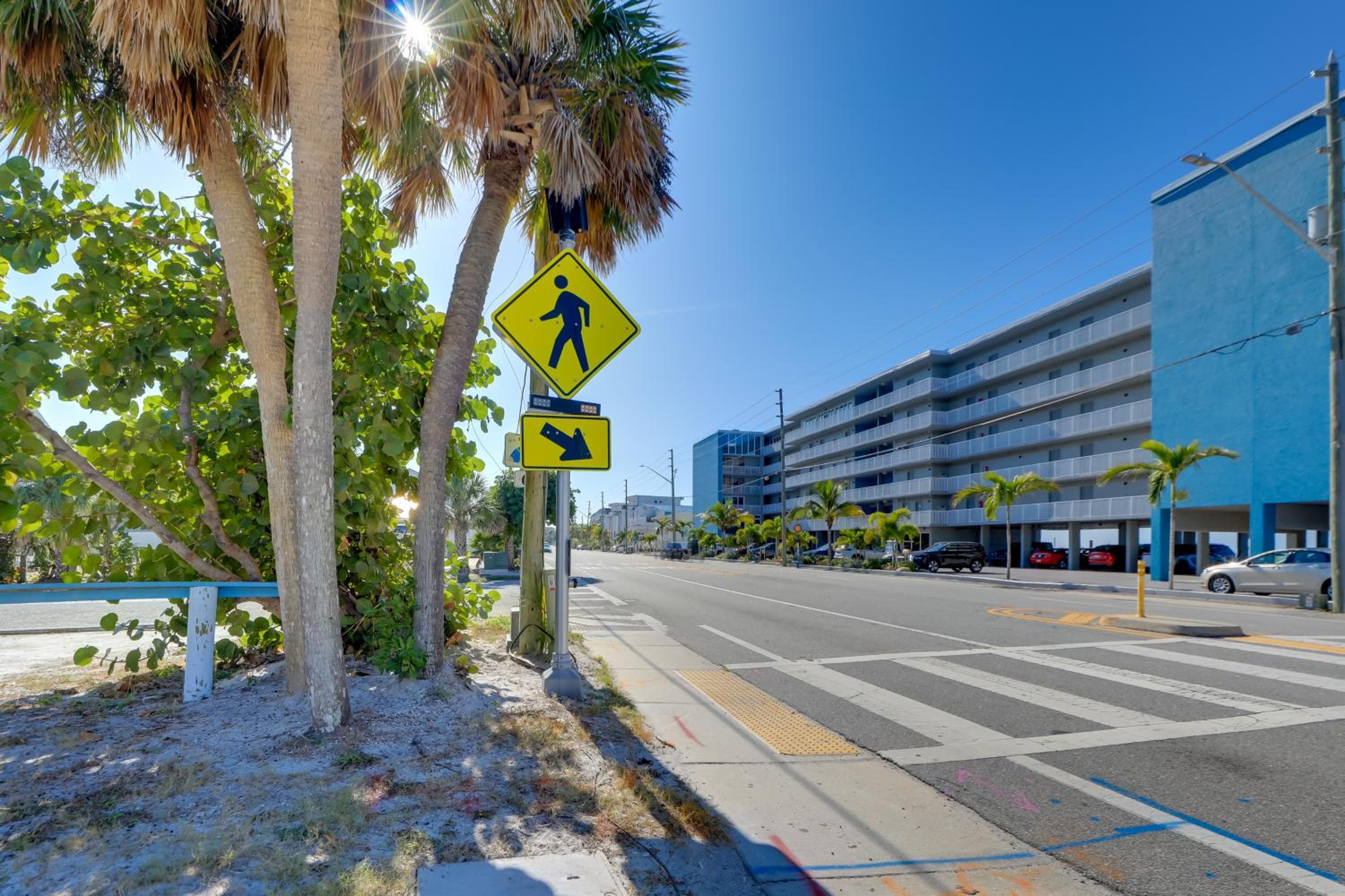 Waterfront Oasis Across From Treasure Island Beach