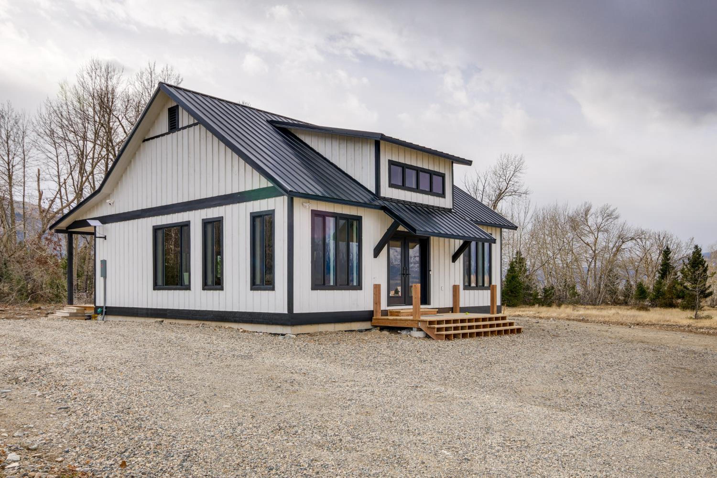 Mtn-View Gem Near Chico, Sage and Yellowstone!