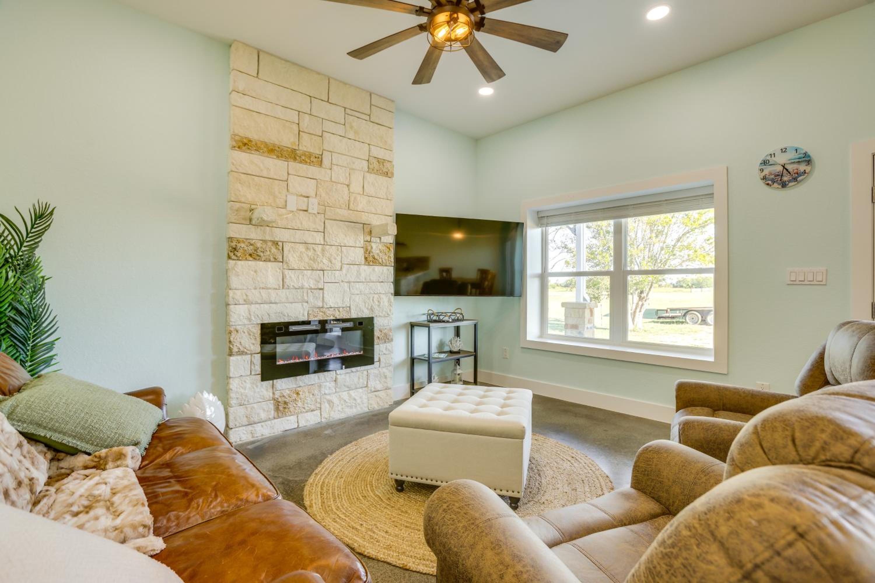 Anglers Paradise Townhome 2 Mi to Matagorda Bay