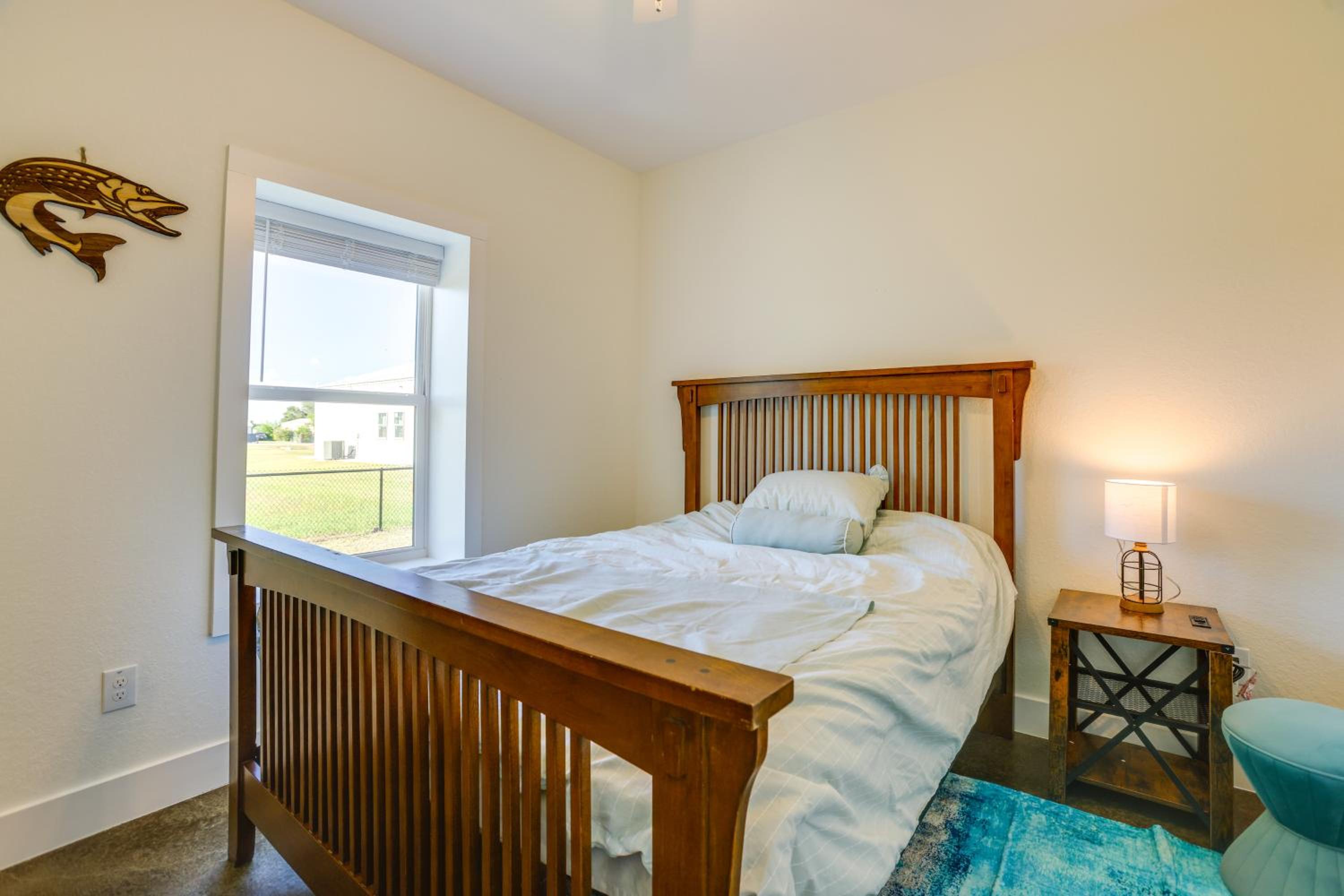 Anglers Paradise Townhome 2 Mi to Matagorda Bay