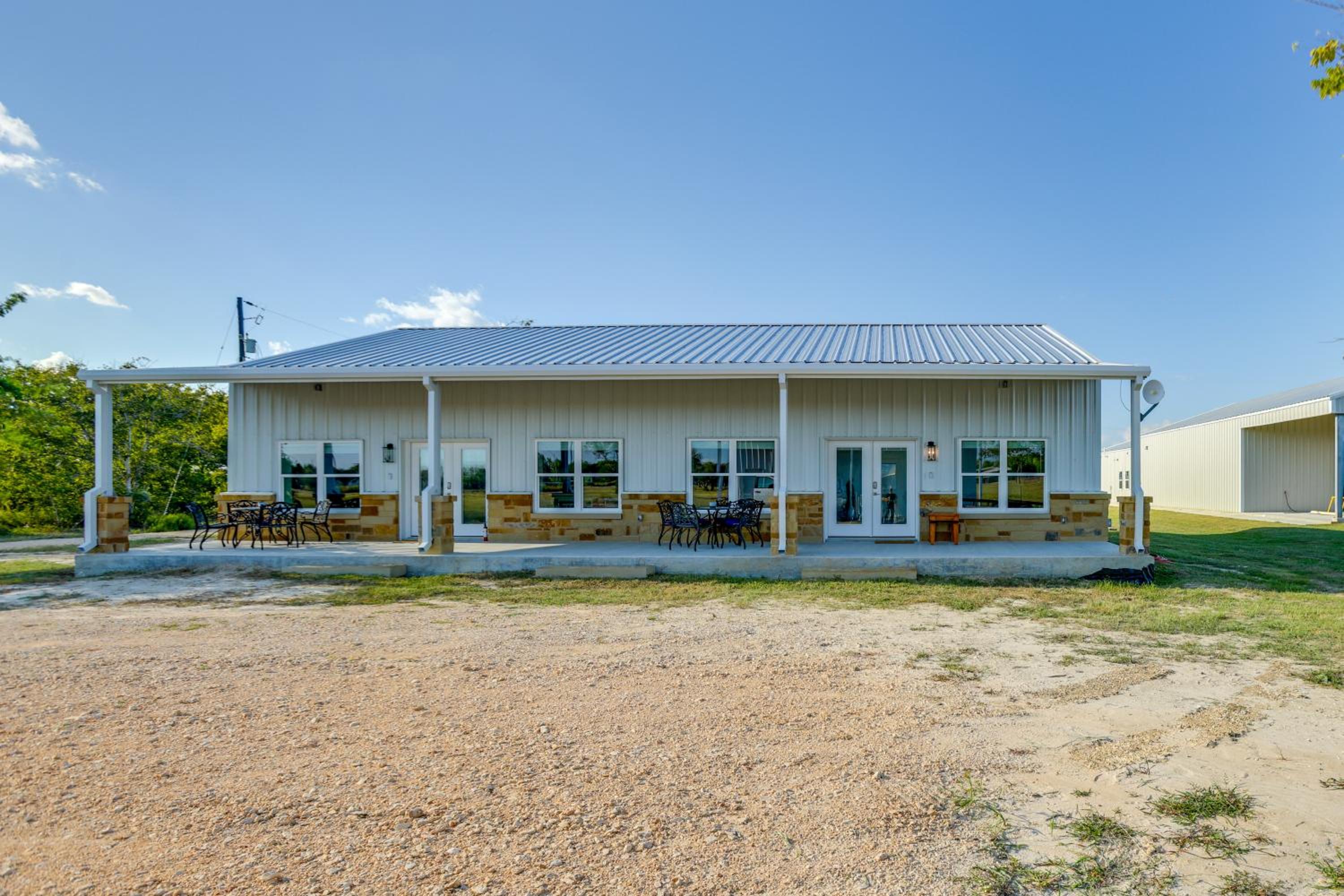 Anglers Paradise Townhome 2 Mi to Matagorda Bay