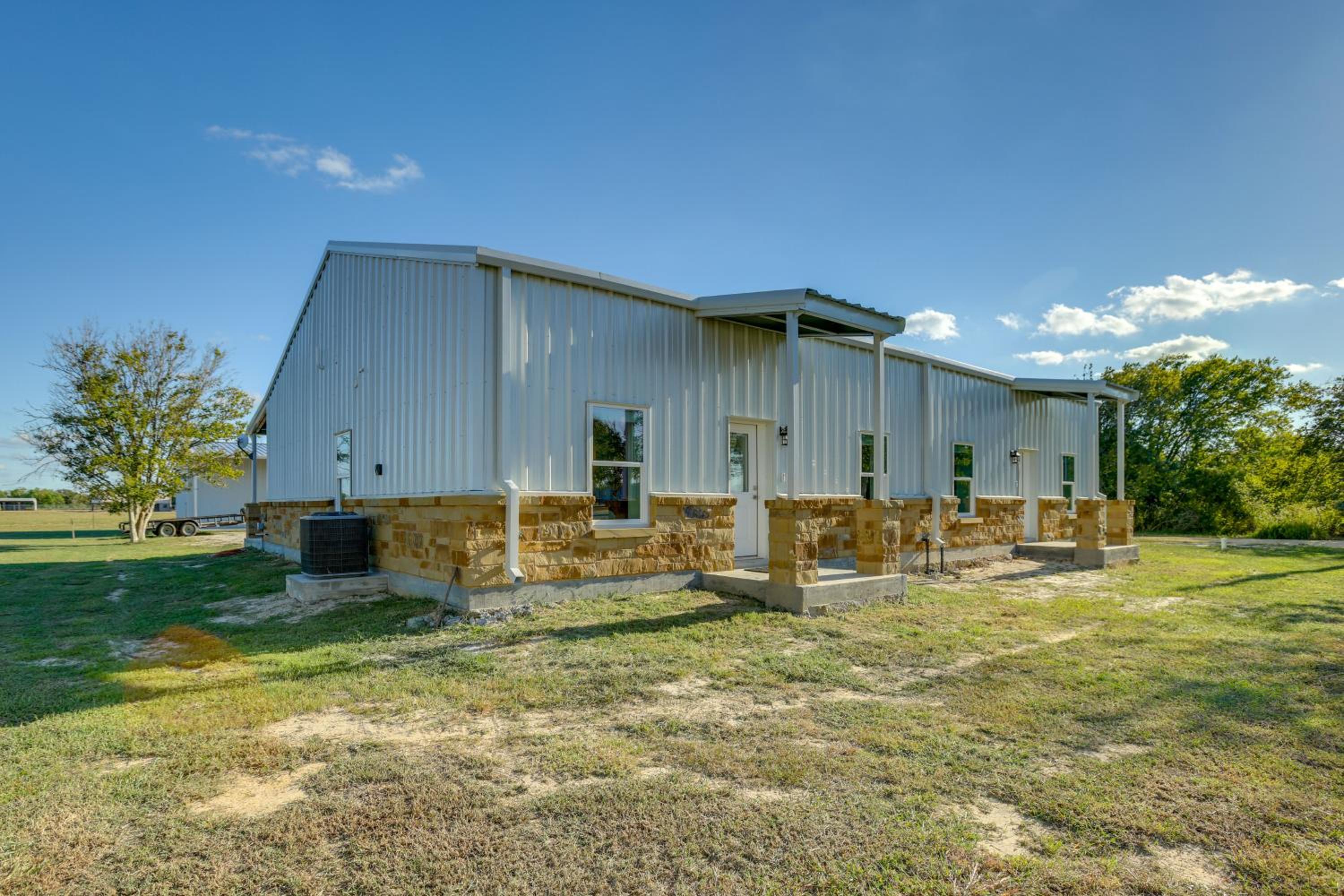 Anglers Paradise Townhome 2 Mi to Matagorda Bay
