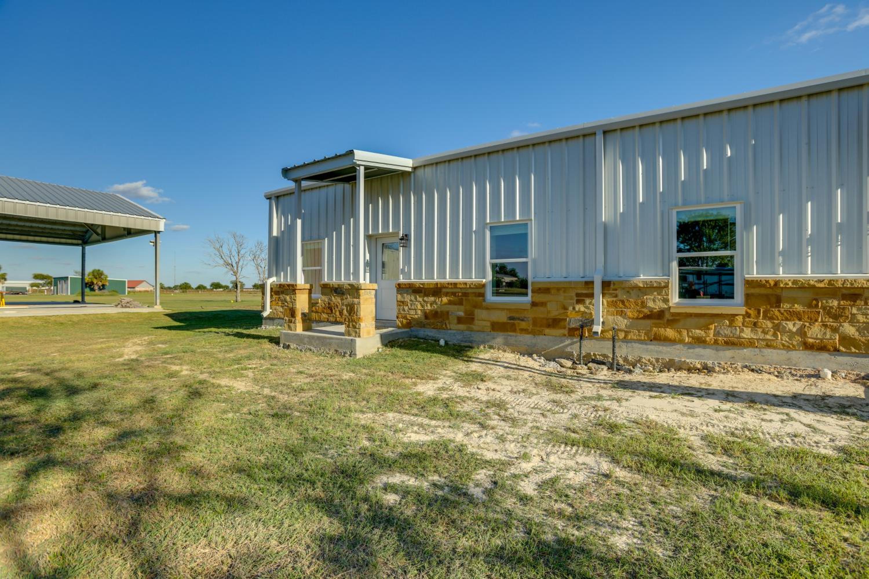 Anglers Paradise Townhome 2 Mi to Matagorda Bay