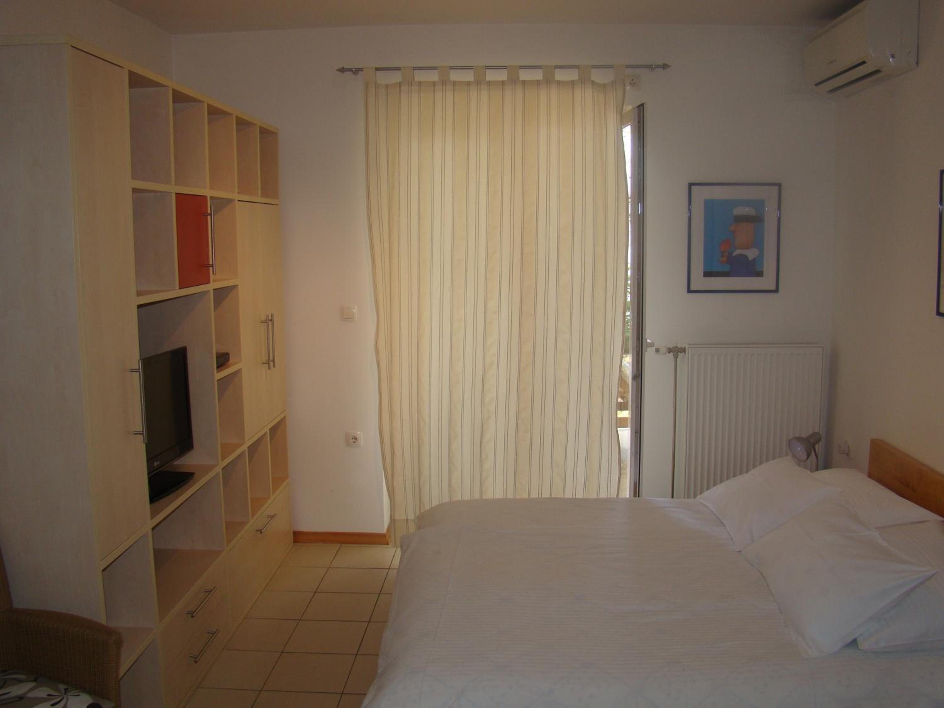 Photo 43
