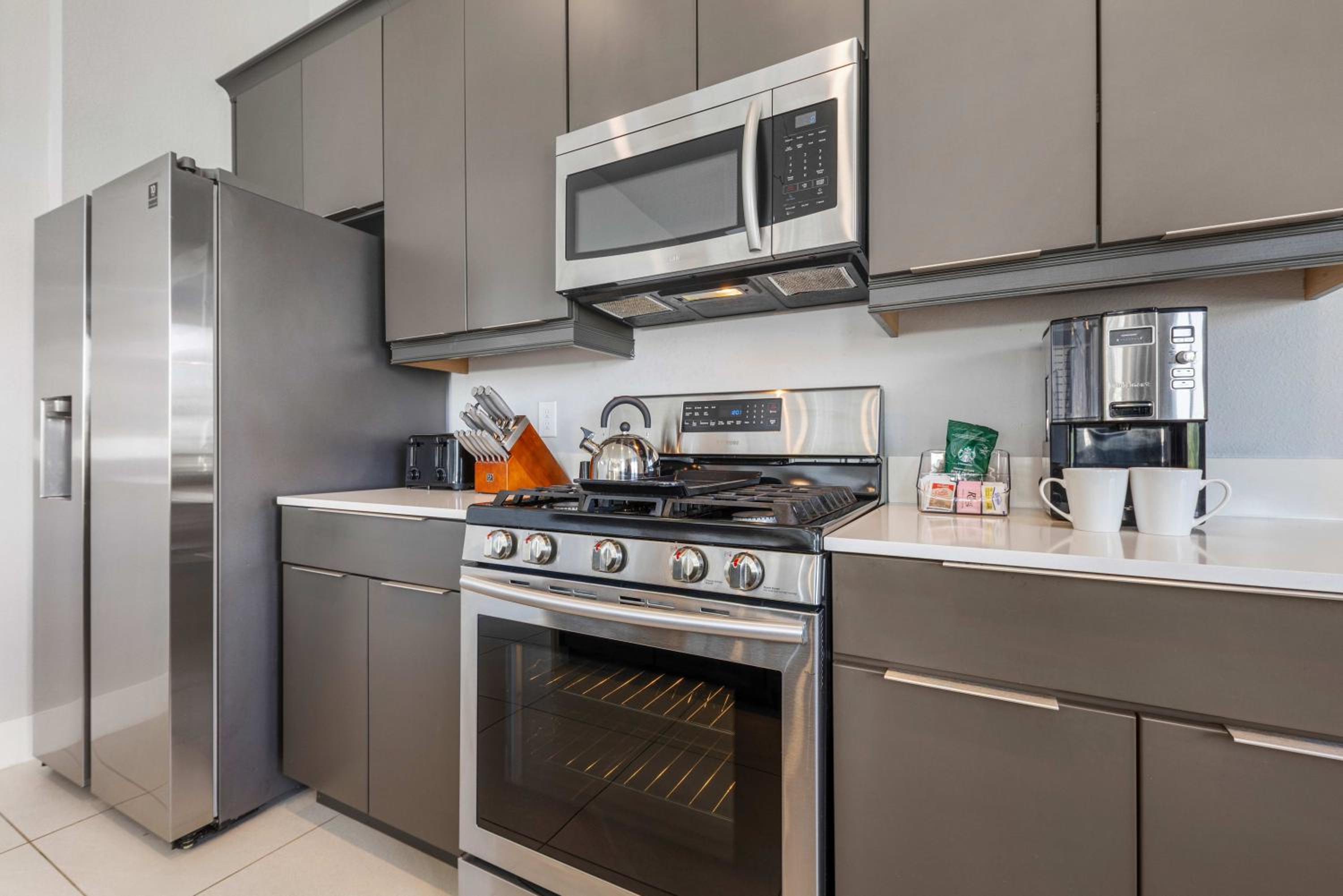 7740 Sandy Ridge Dr Unit 3-214